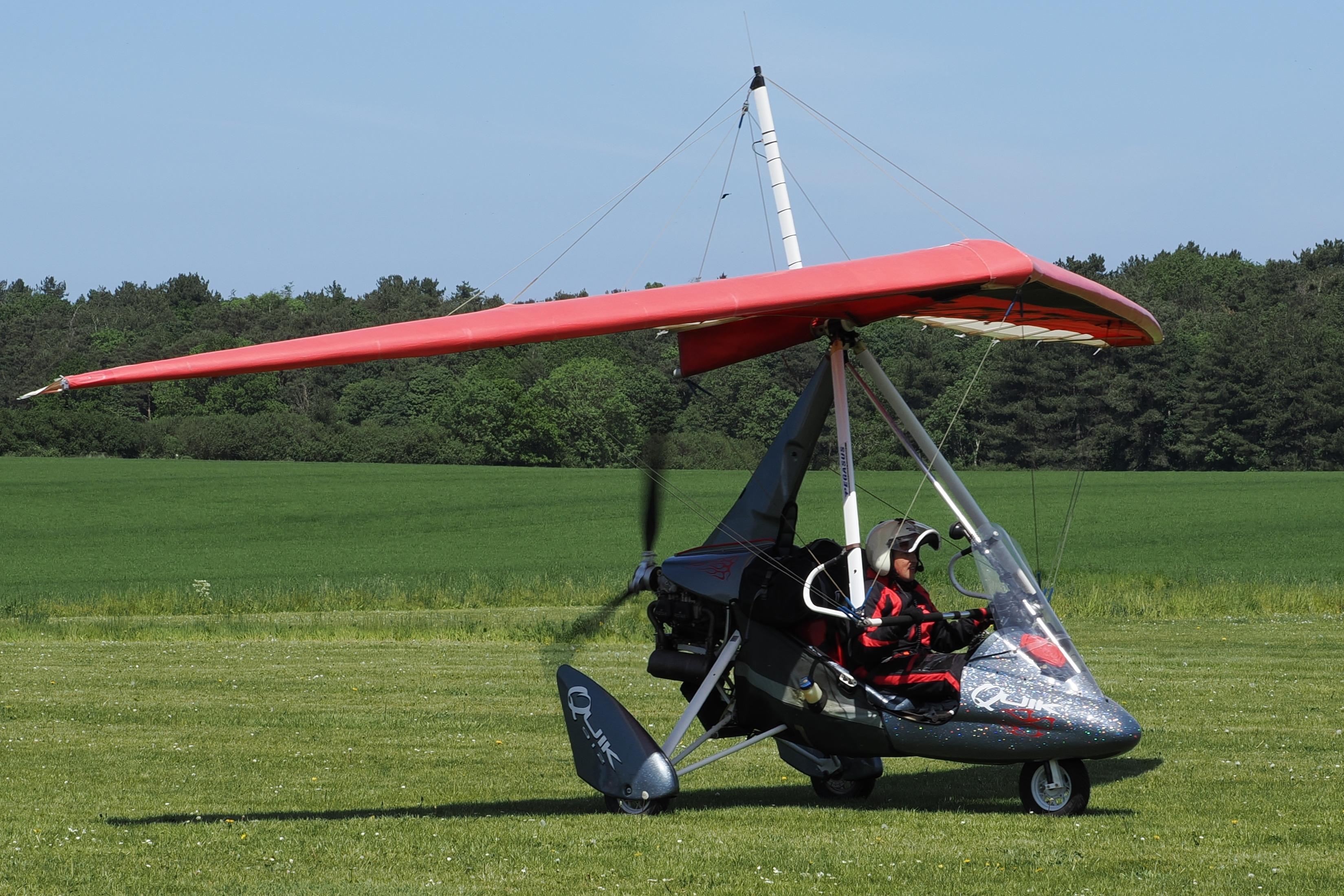 G-CDCK @ X3CX - Just landed at Northrepps. - by Graham Reeve