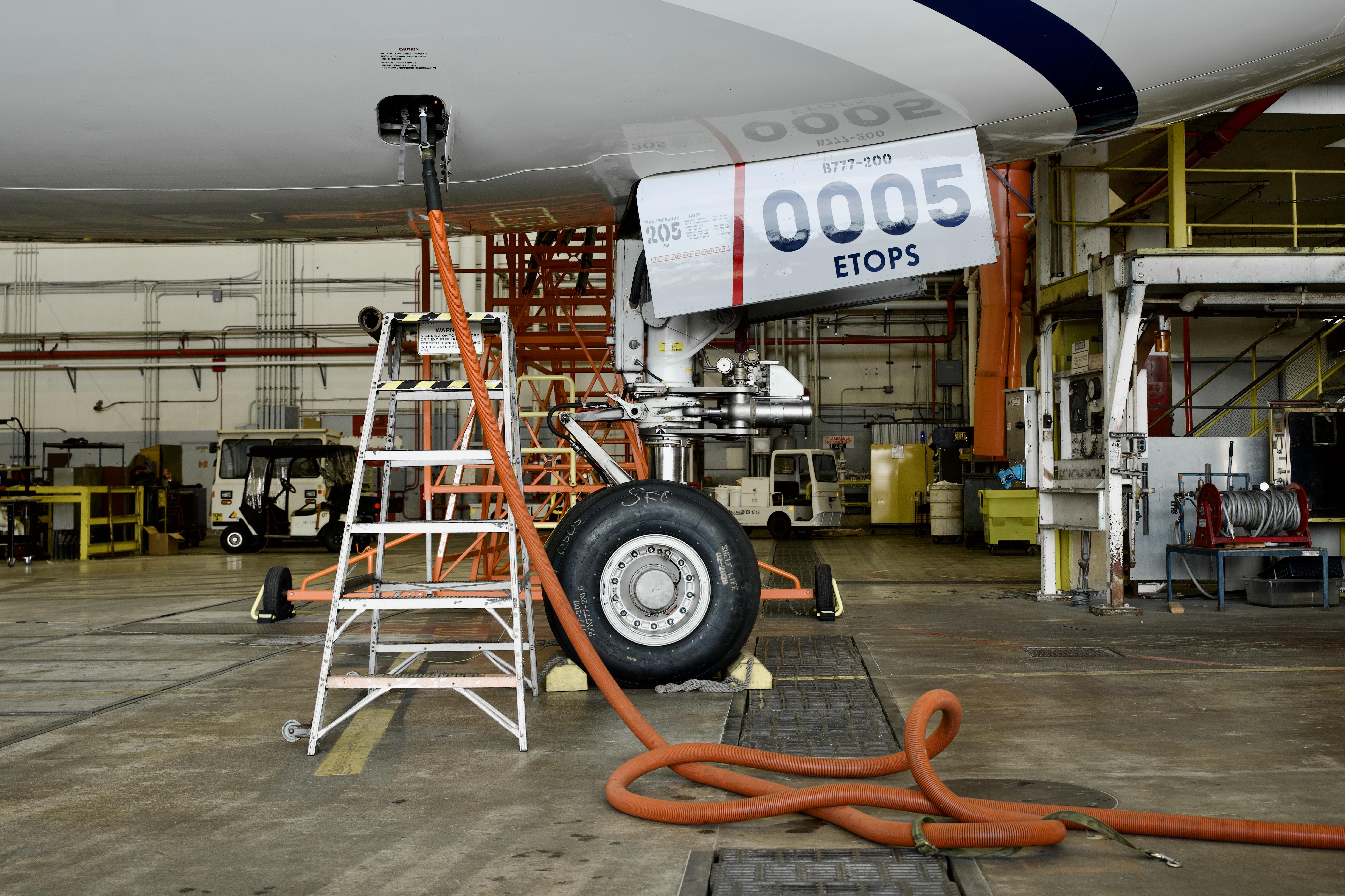 N78005 @ KSFO - Nose gear SFO 2026.  - by ClaytonEddy