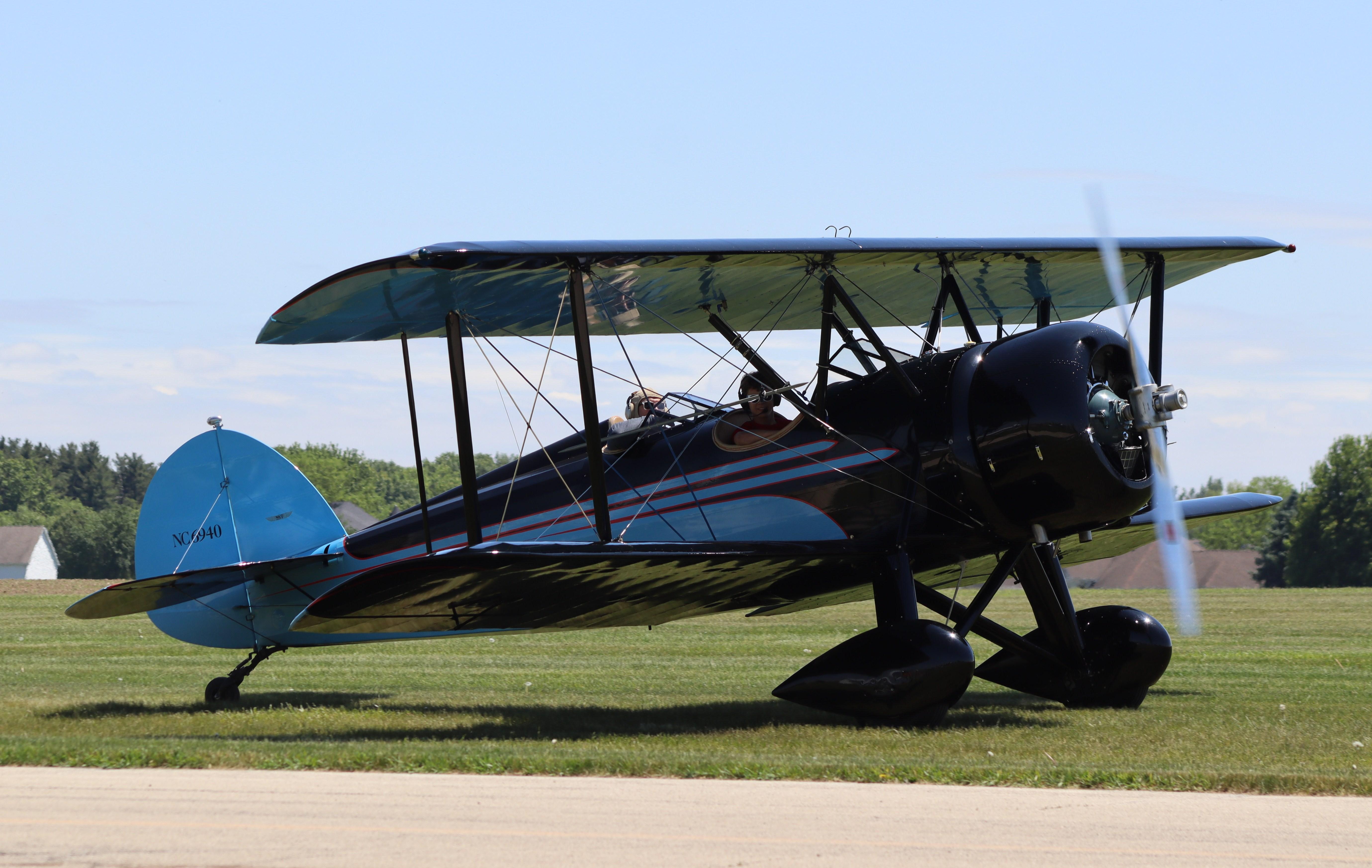 N6940 photo, click to enlarge