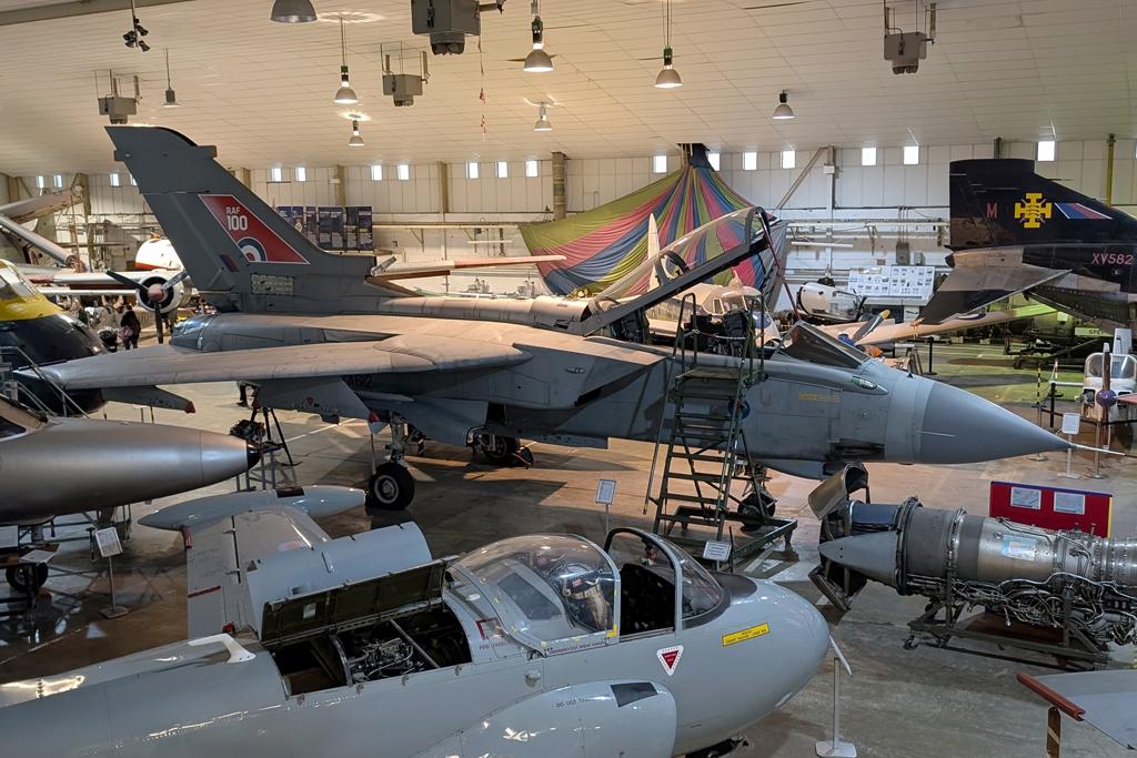 ZA612 photo, click to enlarge