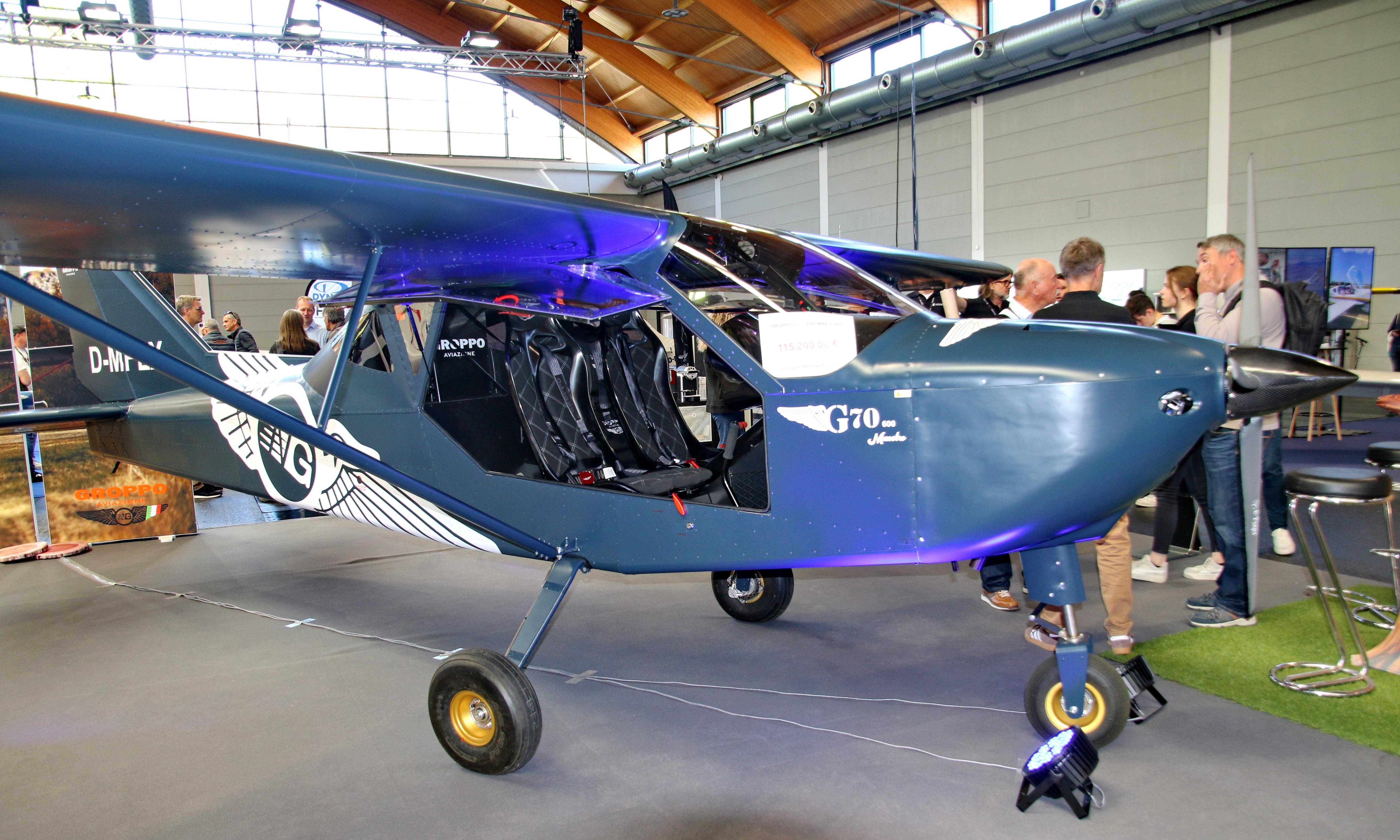 D-MFLX photo, click to enlarge