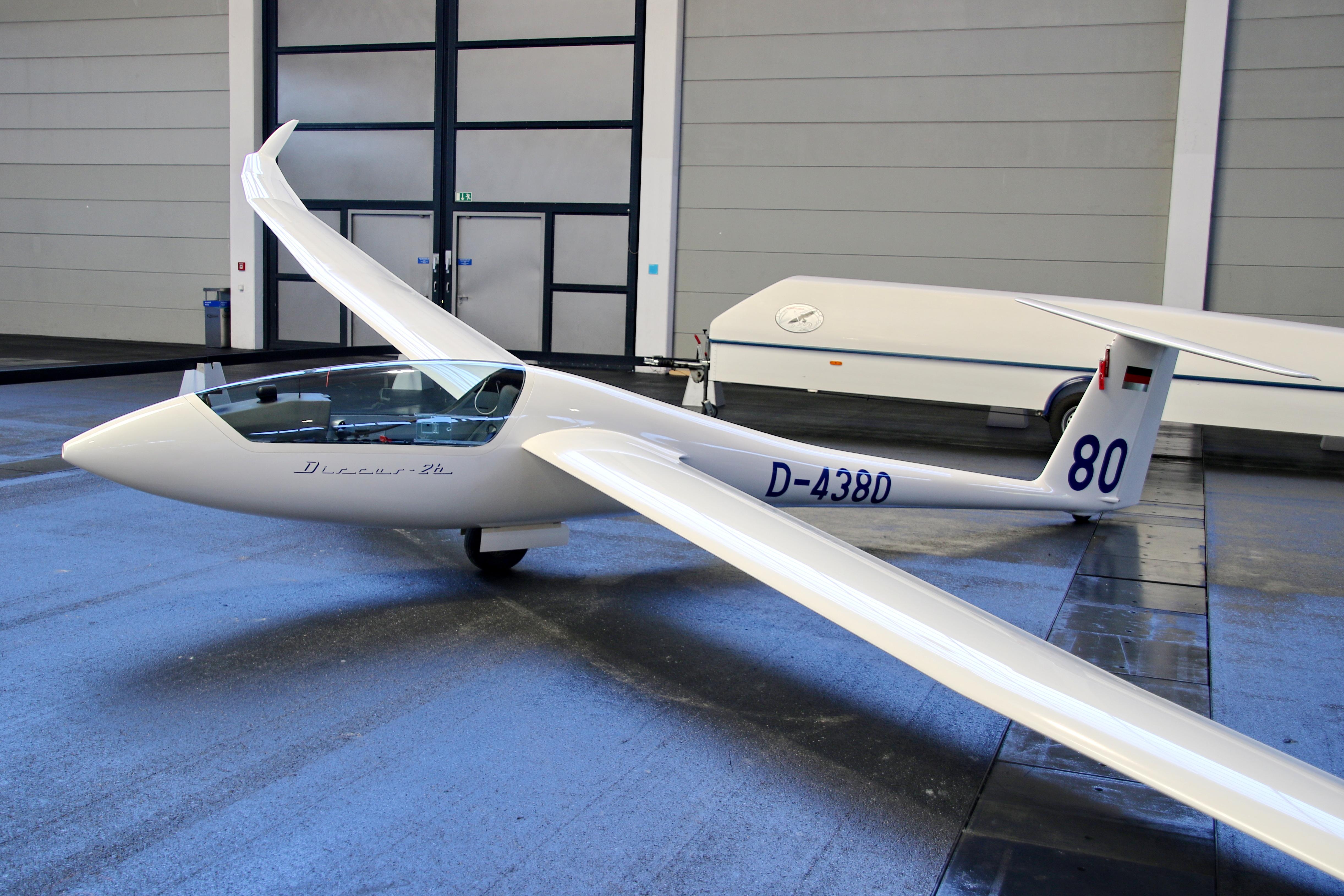 D-4380 photo, click to enlarge