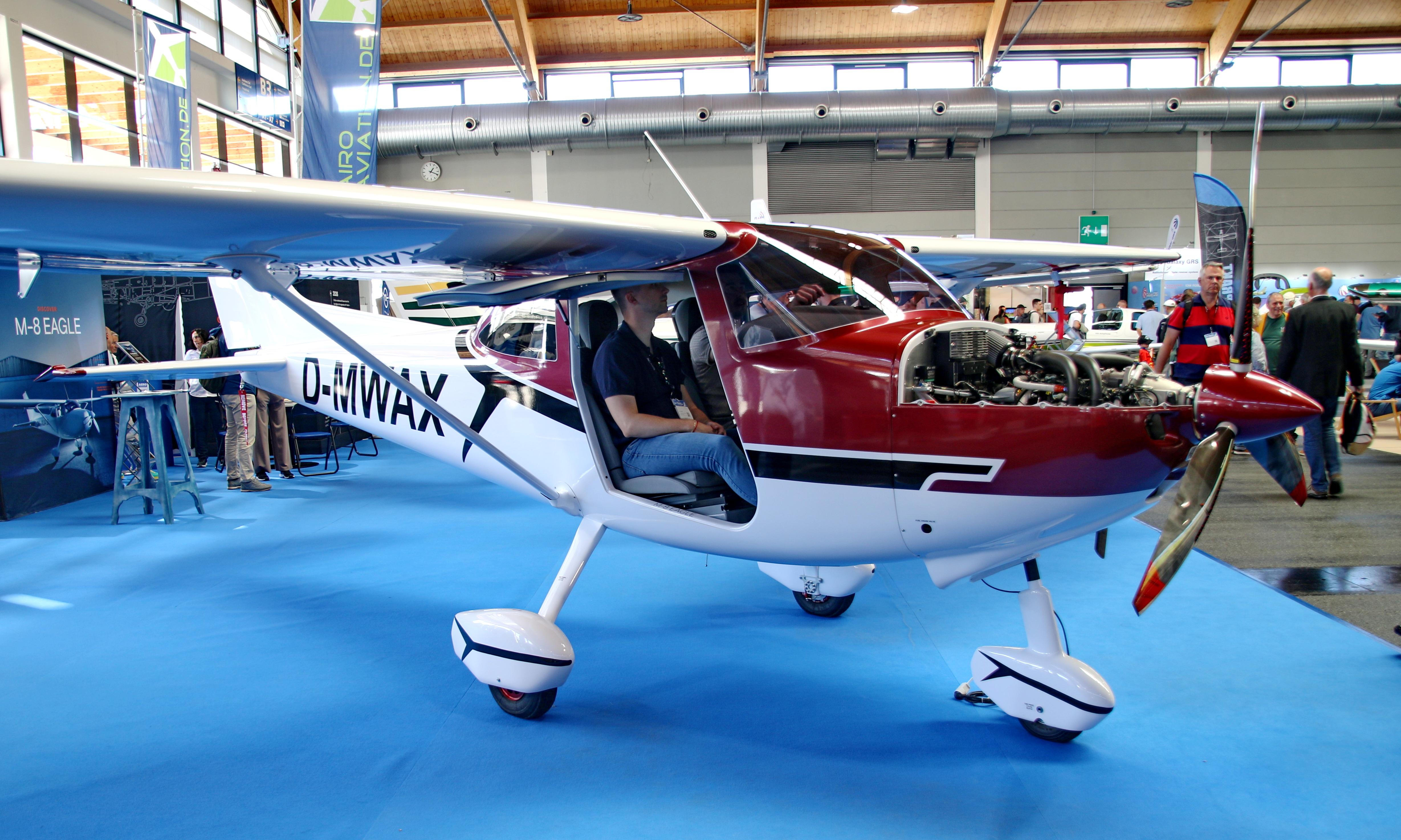 D-MWAX photo, click to enlarge