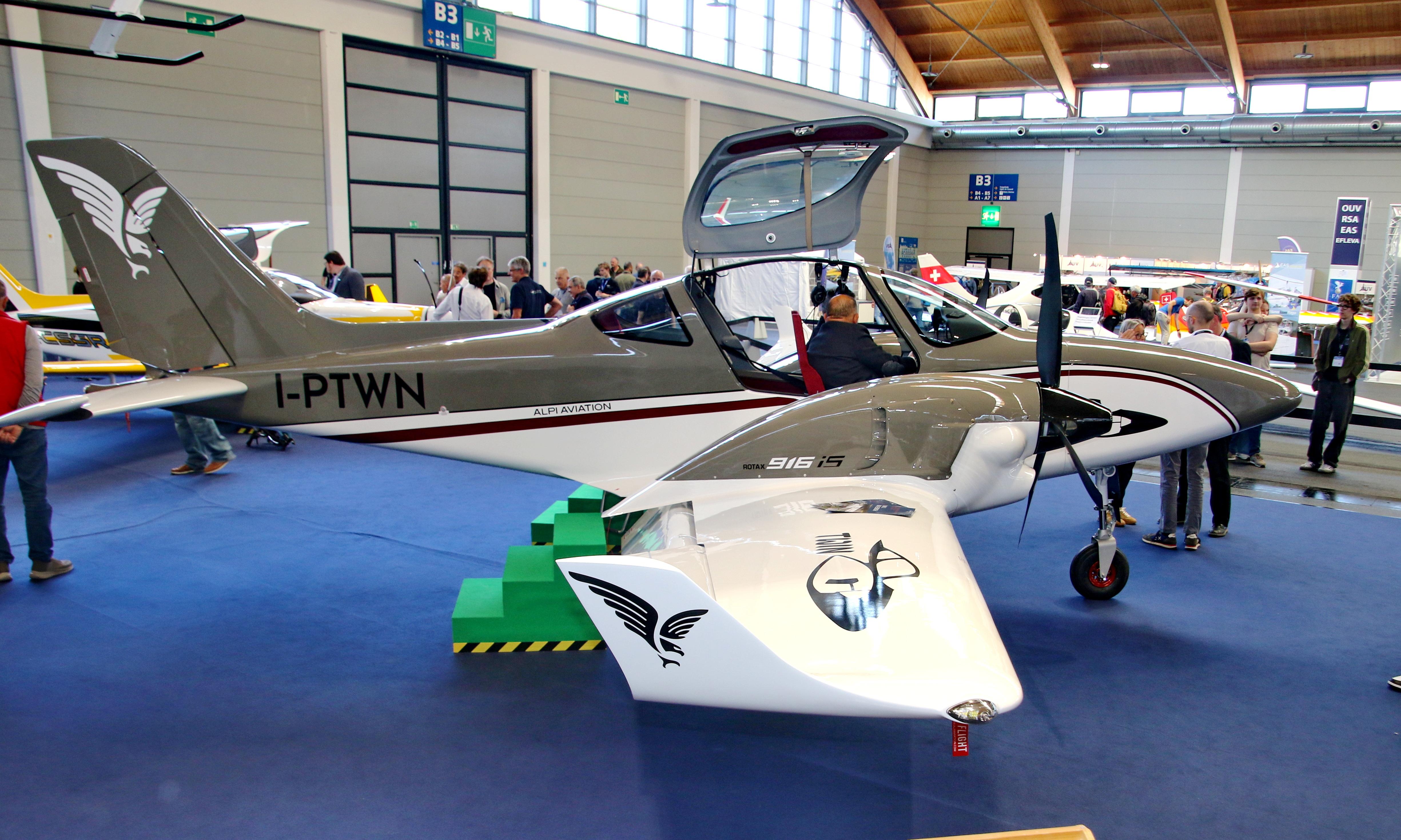 I-PTWN photo, click to enlarge
