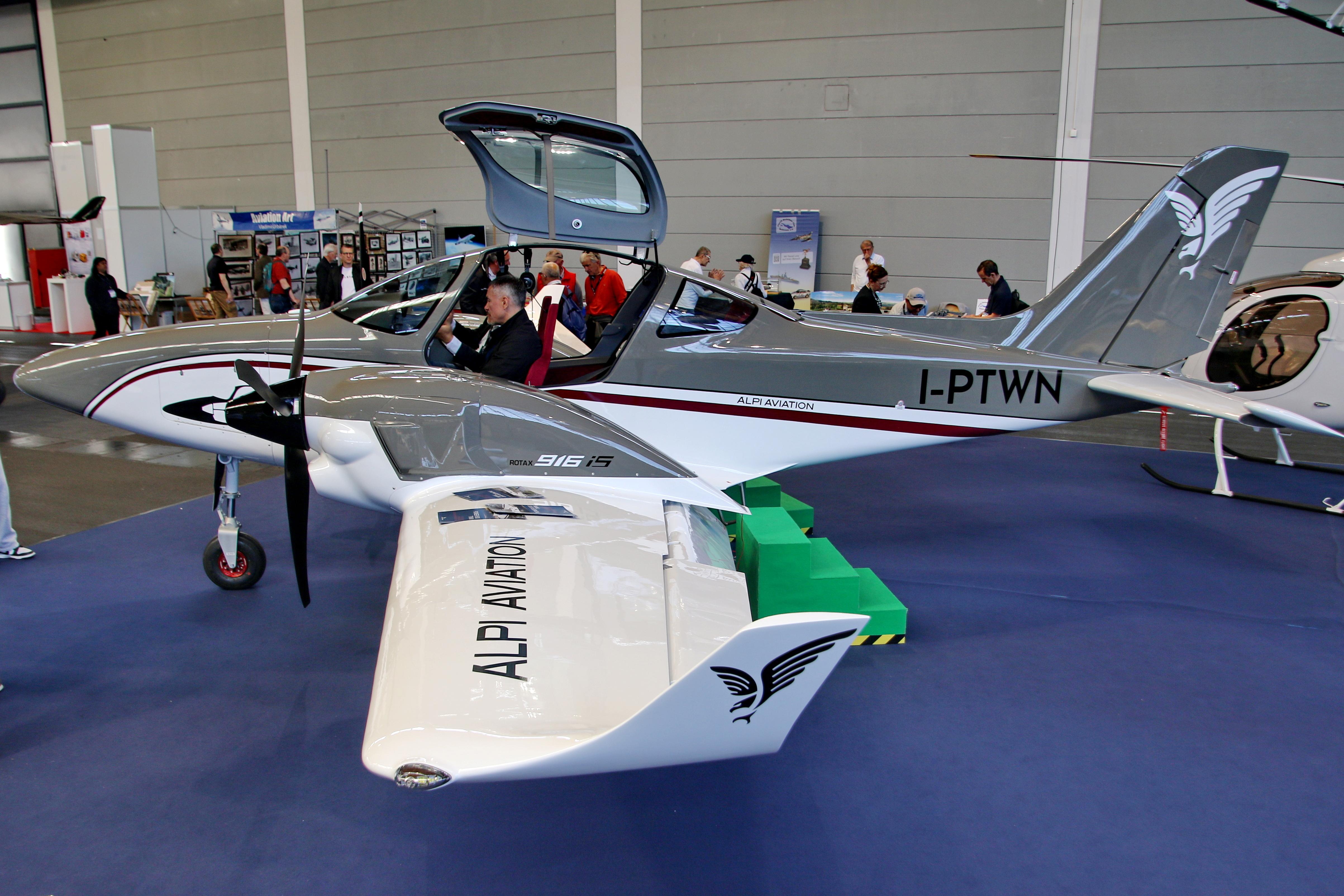I-PTWN photo, click to enlarge