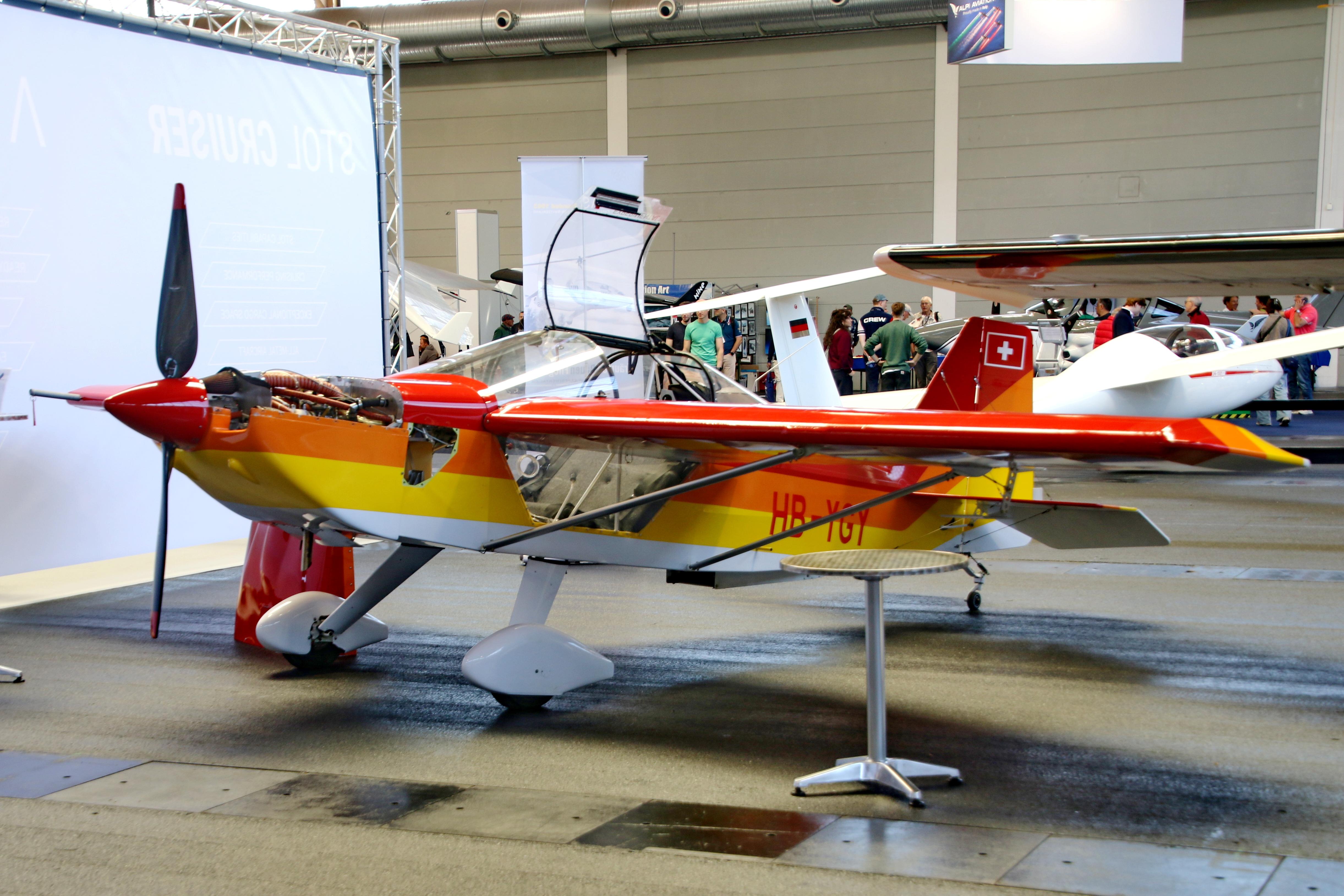 HB-YGY photo, click to enlarge