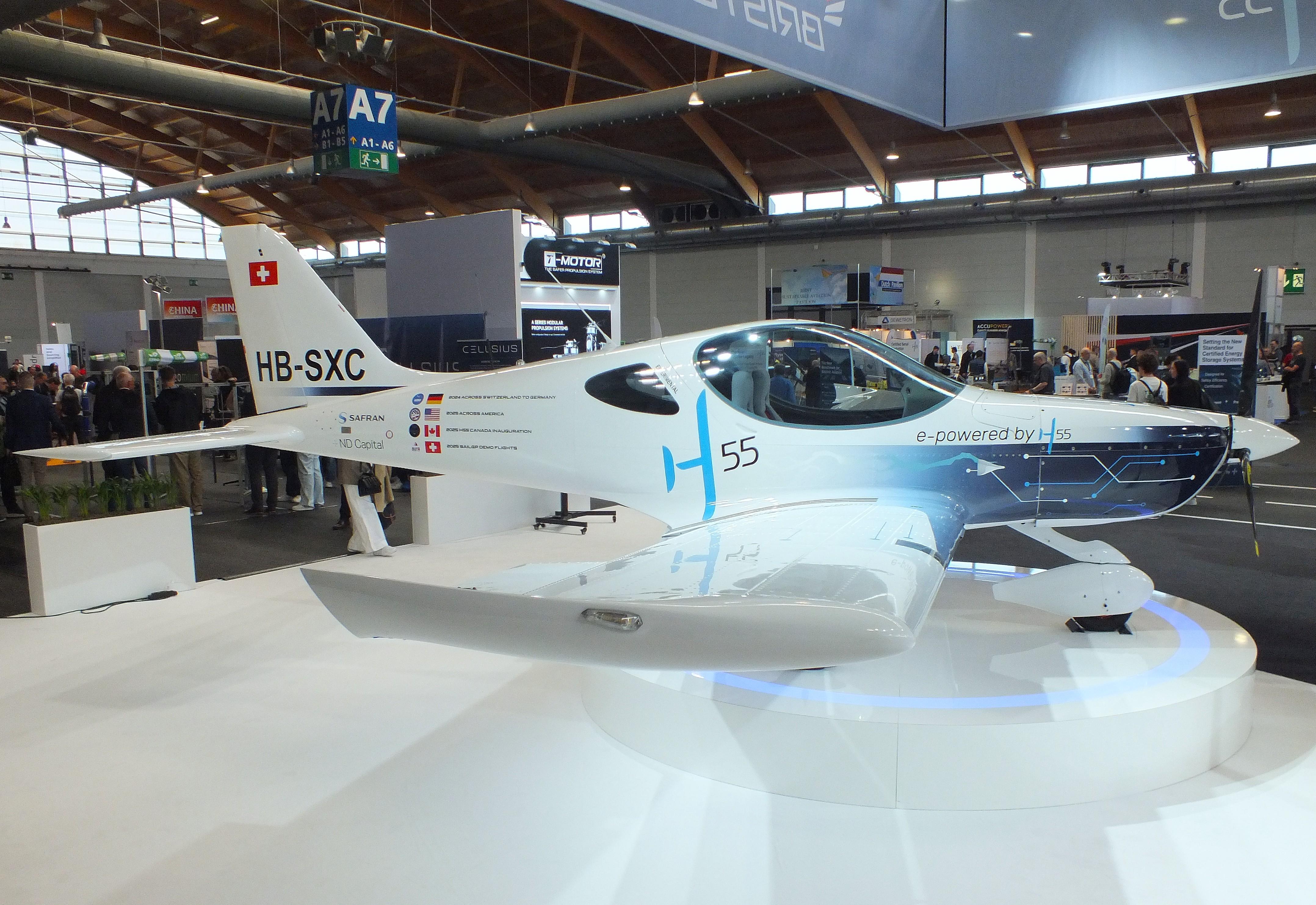 HB-SXC @ EDNY - BRM Aero Bristell/H55 B23 Energic with Emrax electric motor at the AERO 2026, Friedrichshafen - by iwarnecke