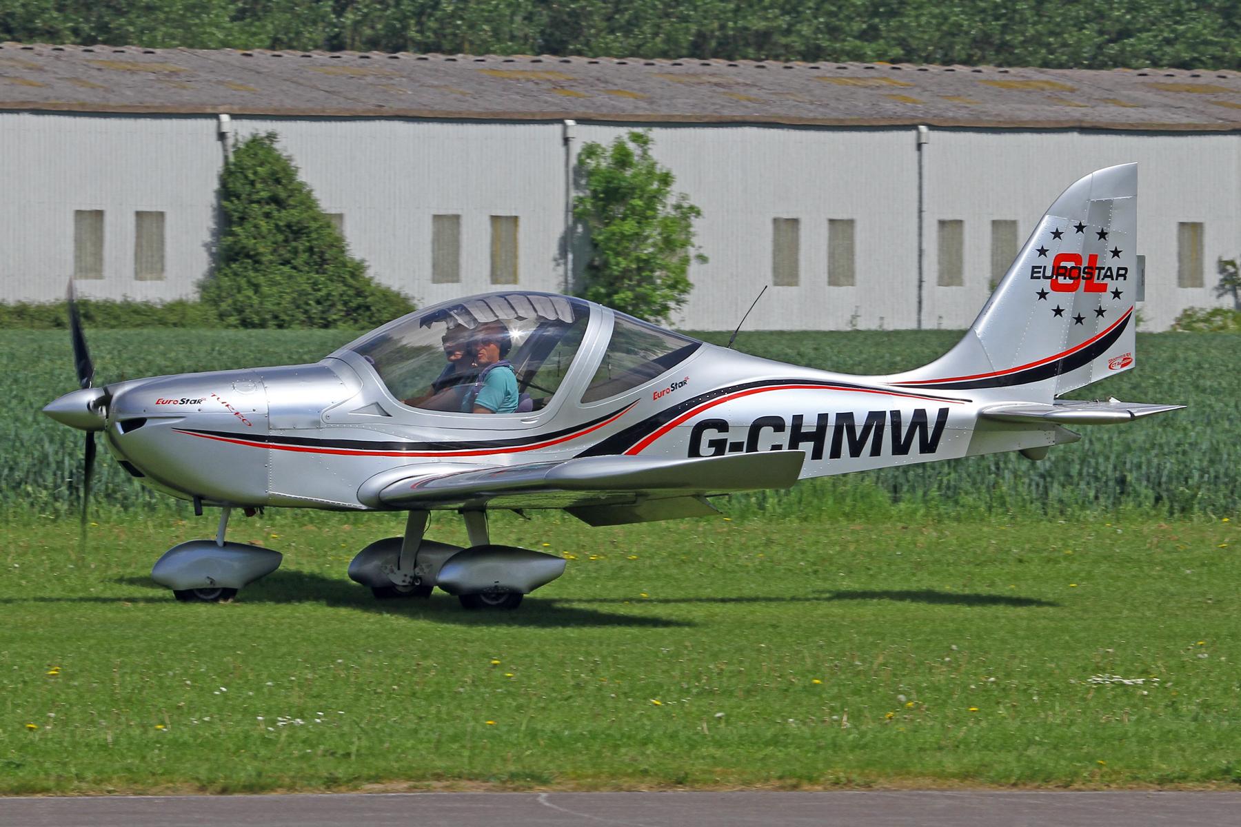 G-CHMW photo, click to enlarge