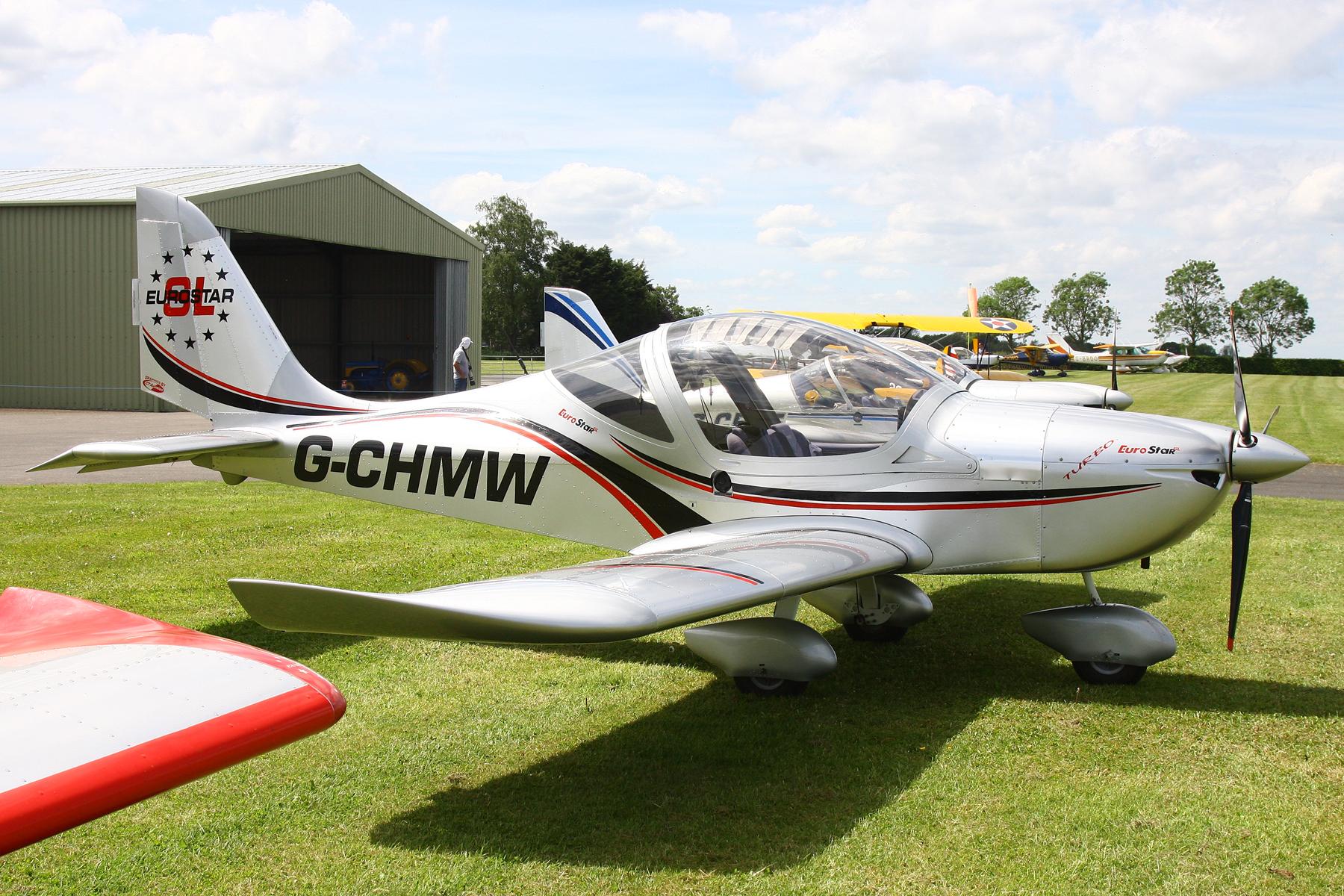 G-CHMW photo, click to enlarge