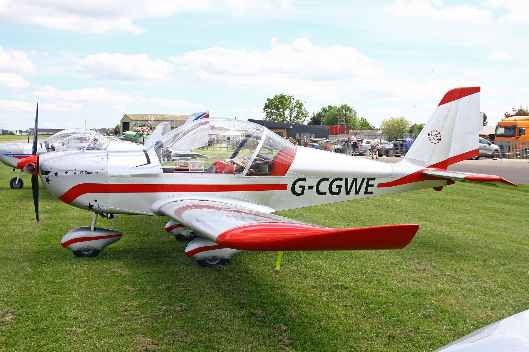 G-CGWE photo, click to enlarge