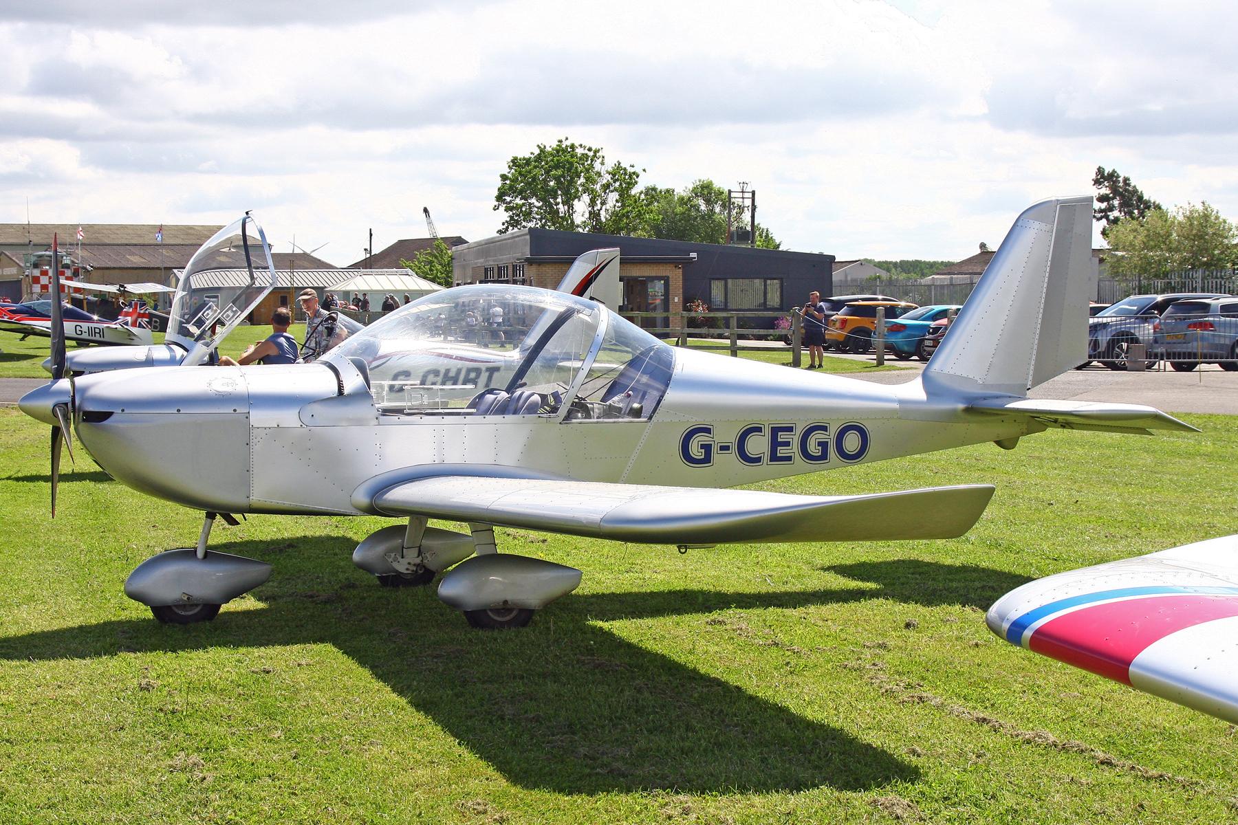 G-CEGO photo, click to enlarge