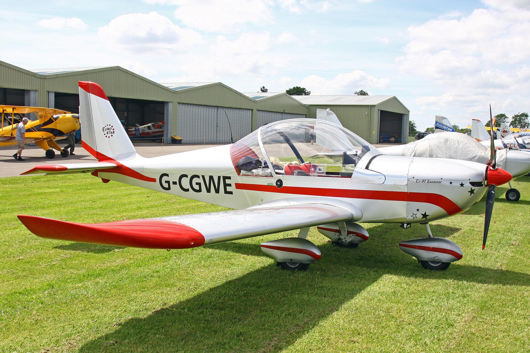 G-CGWE photo, click to enlarge