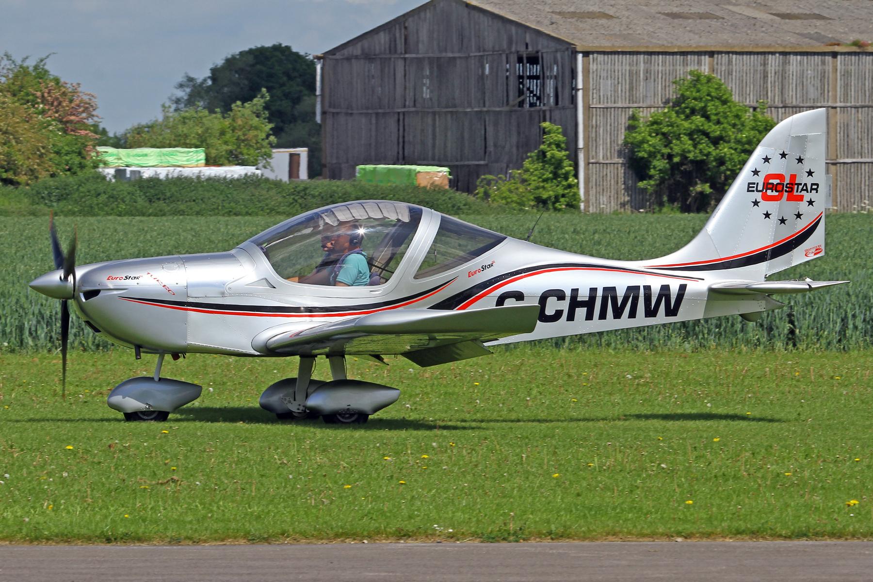 G-CHMW photo, click to enlarge