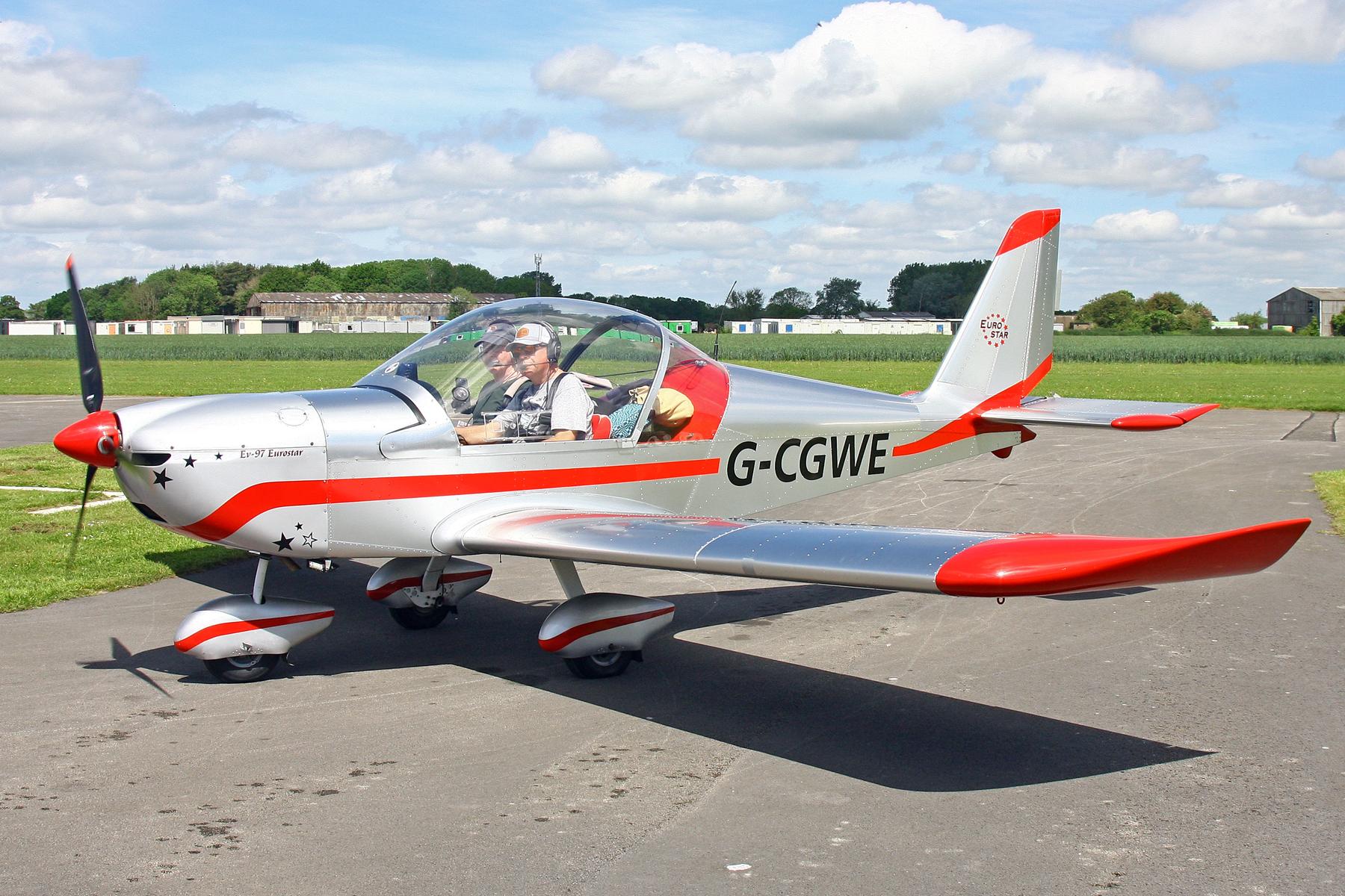 G-CGWE photo, click to enlarge