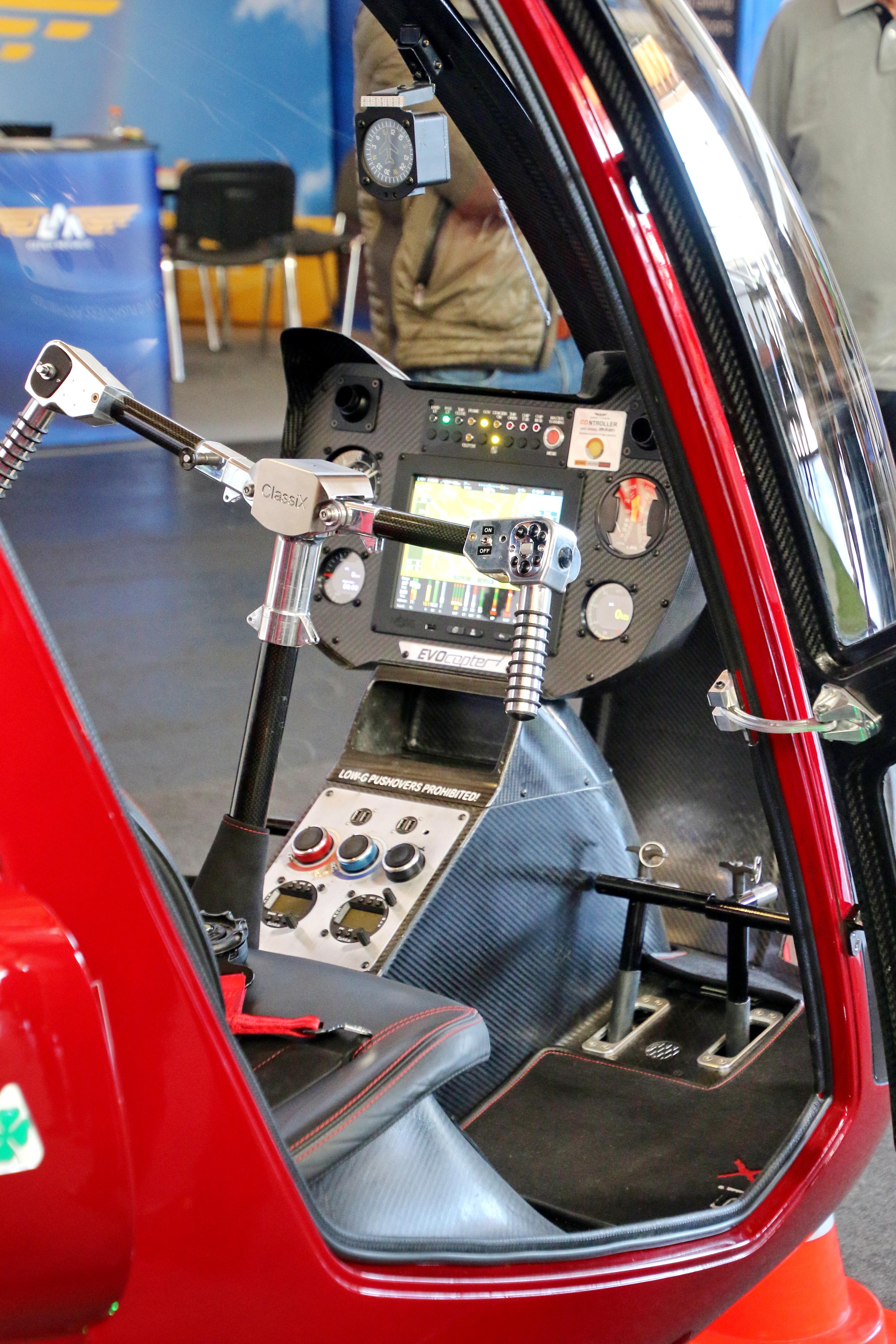 D-MXXH photo, click to enlarge