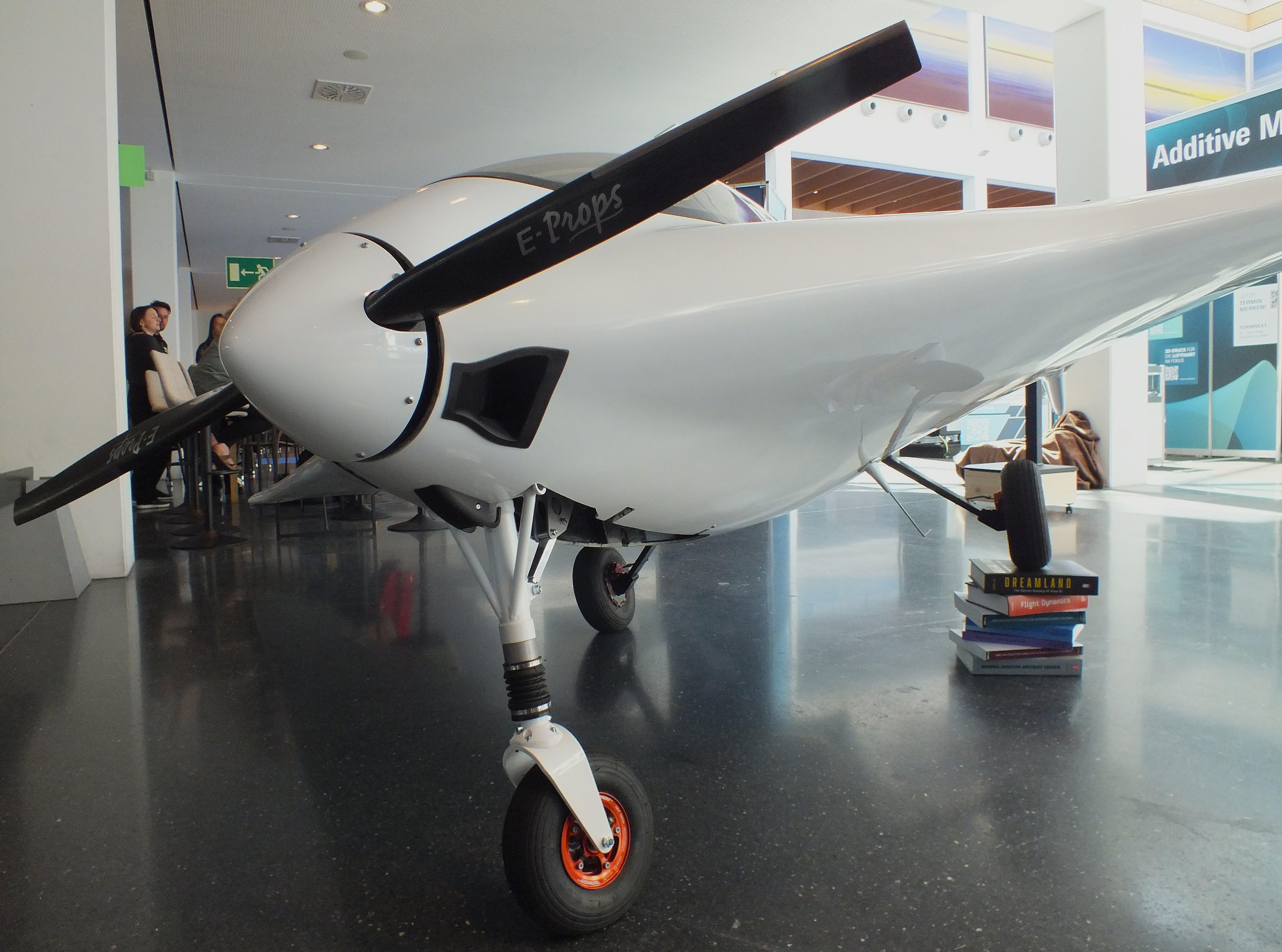 UNKNOWN @ EDNY - Getwing G-1 prototype at the AERO 2026, Friedrichshafen - by iwarnecke
