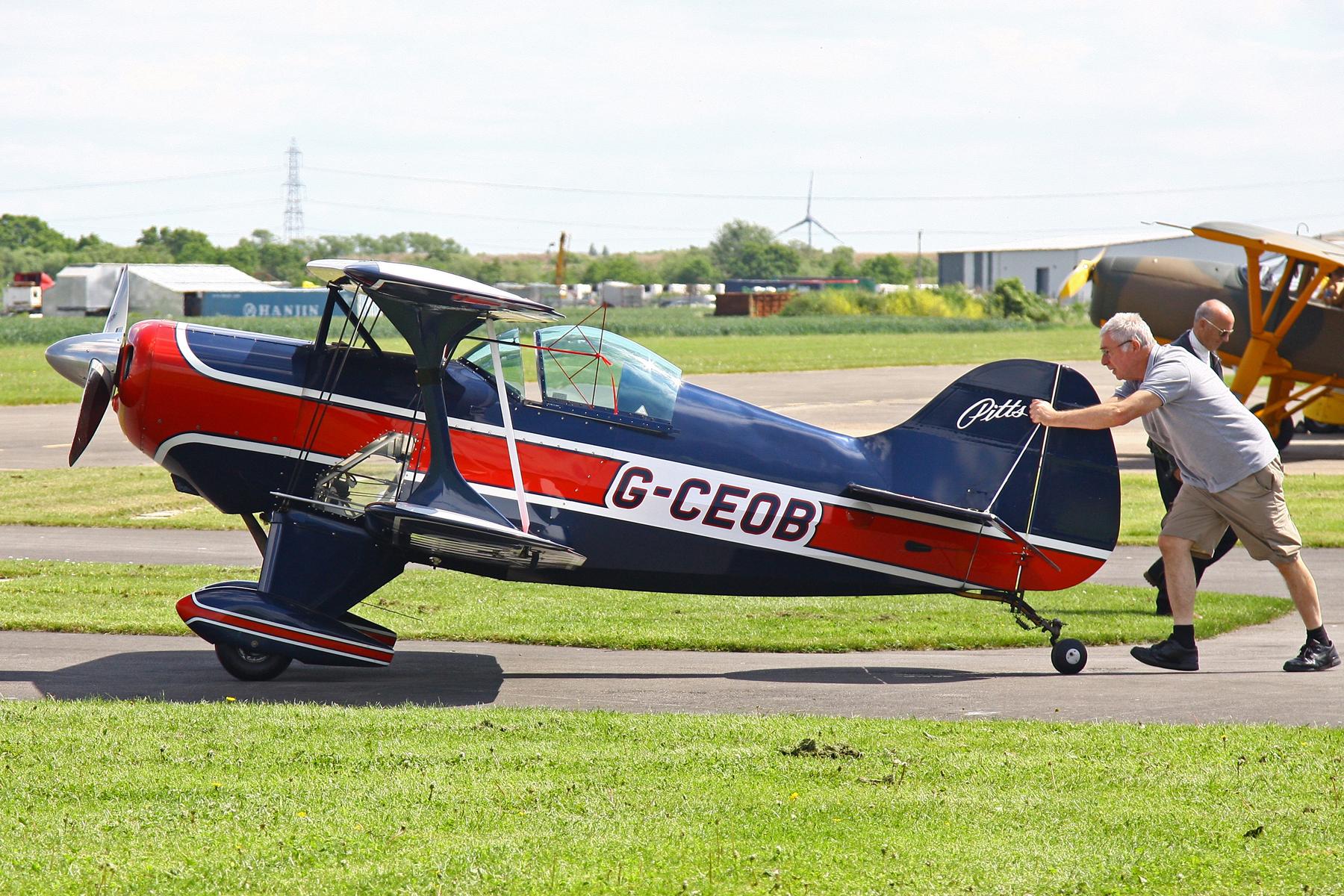 G-CEOB photo, click to enlarge