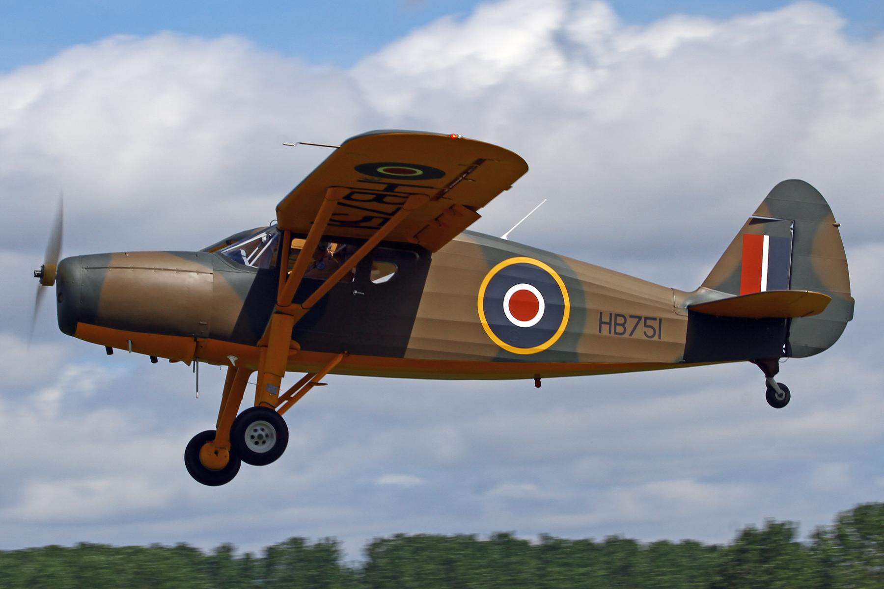 G-BCBL photo, click to enlarge