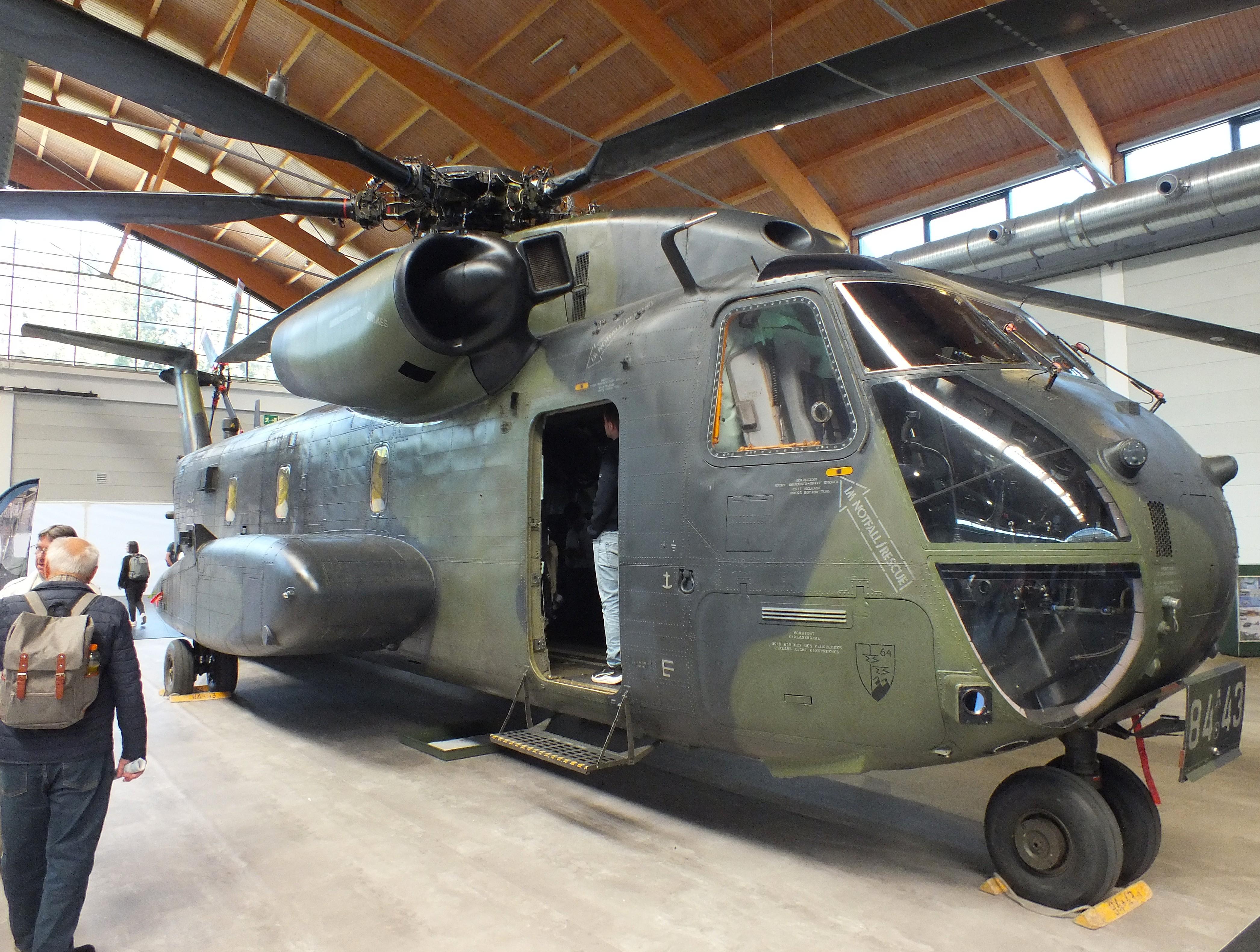 84 43 photo, click to enlarge