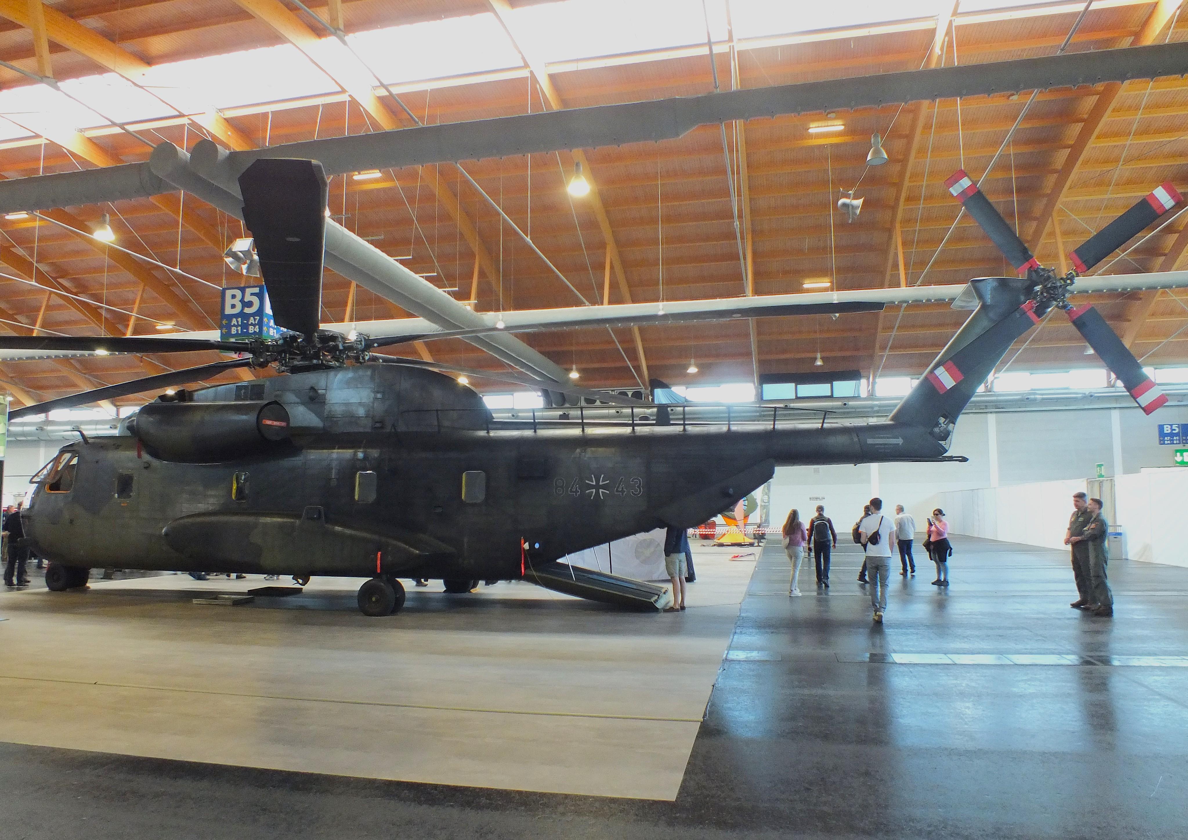 84 43 photo, click to enlarge