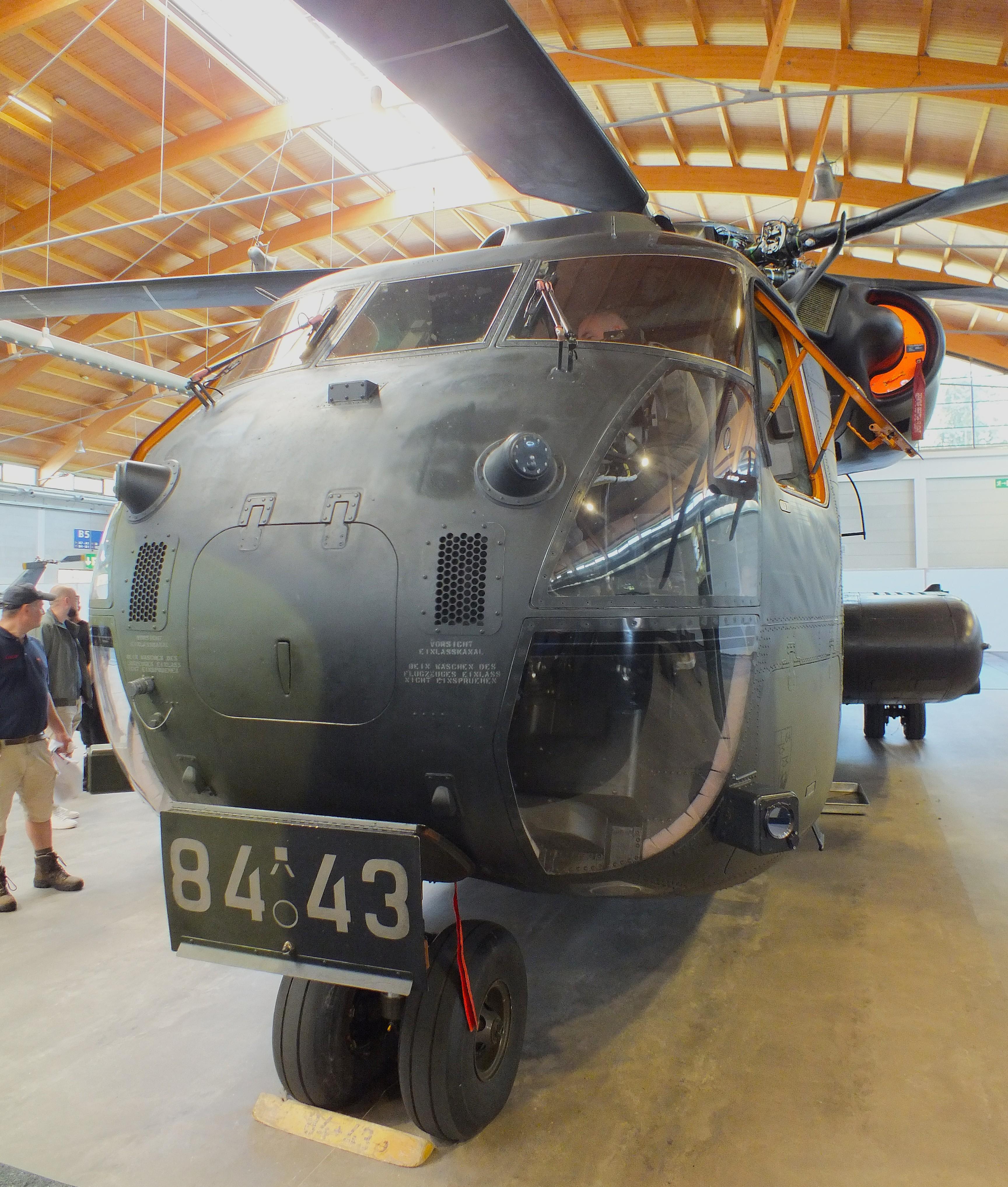 84 43 photo, click to enlarge