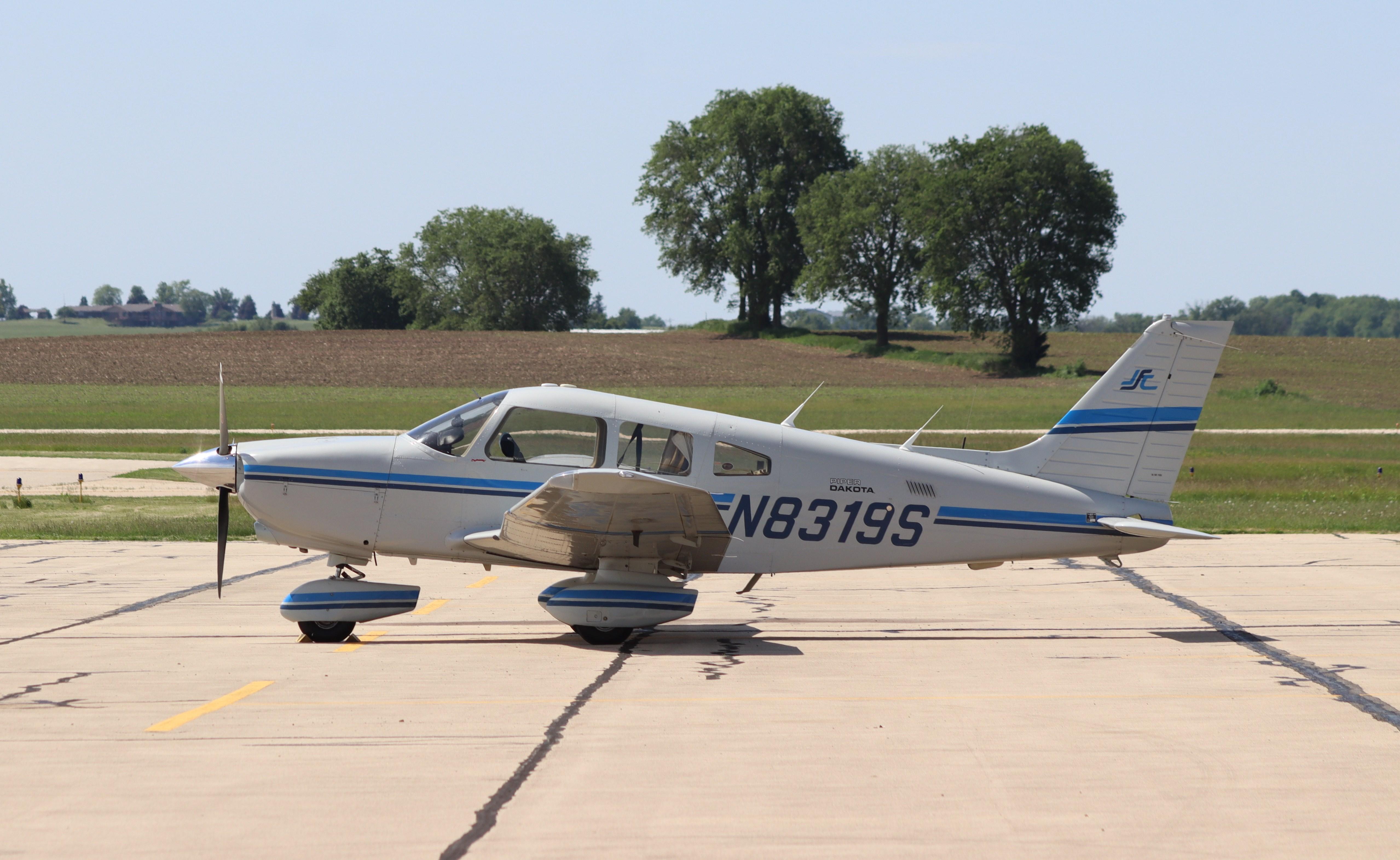 N8319S @ KRFD - Piper PA-28-236 - by MarkPasqualino