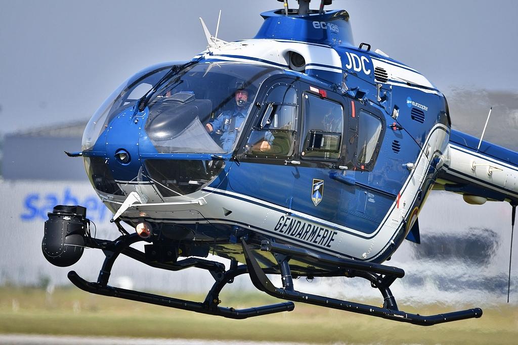 F-MJDC photo, click to enlarge