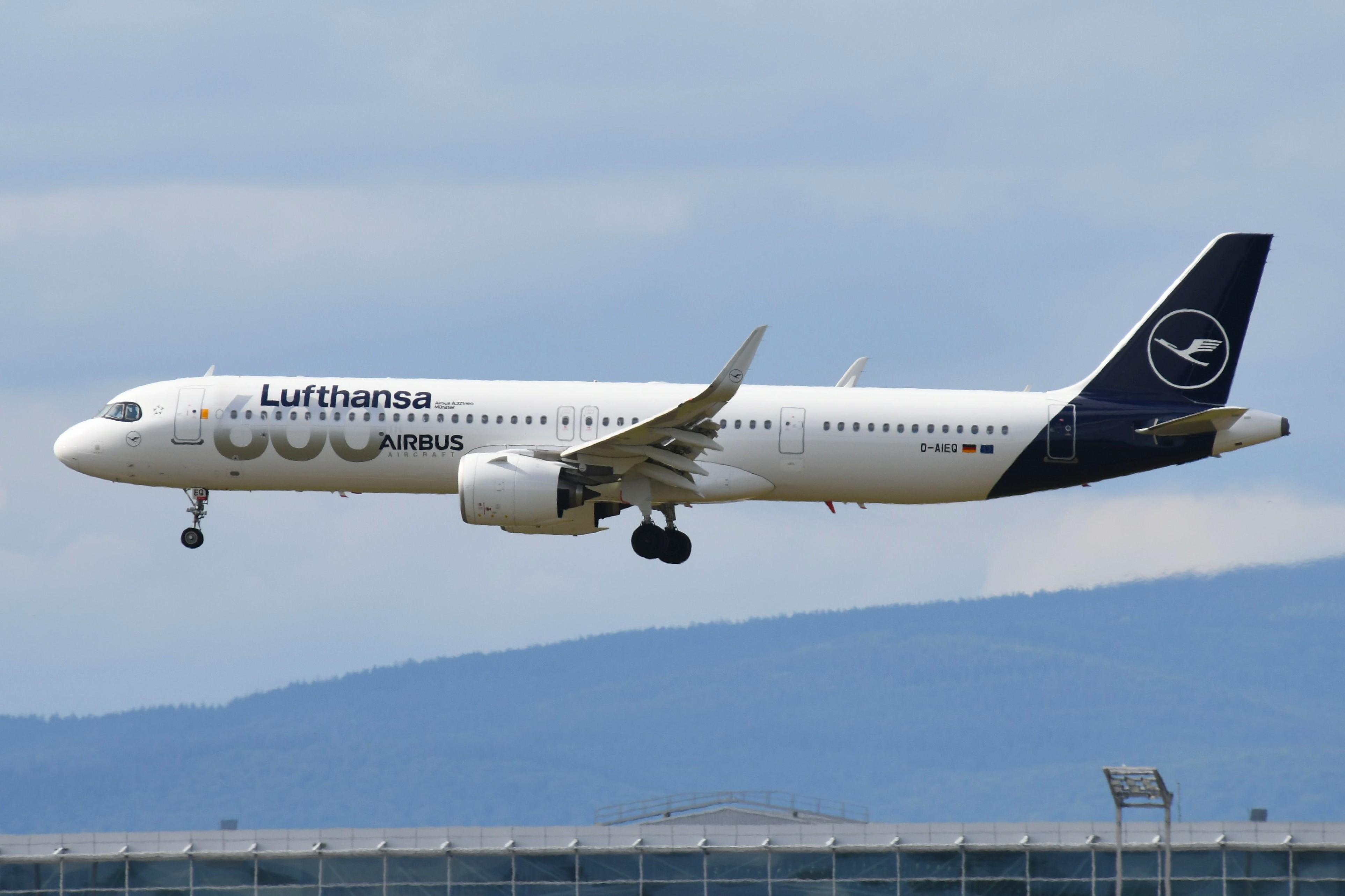 D-AIEQ @ EDDF - LH A321N, apparently its 600th Airbus - by FerryPNL