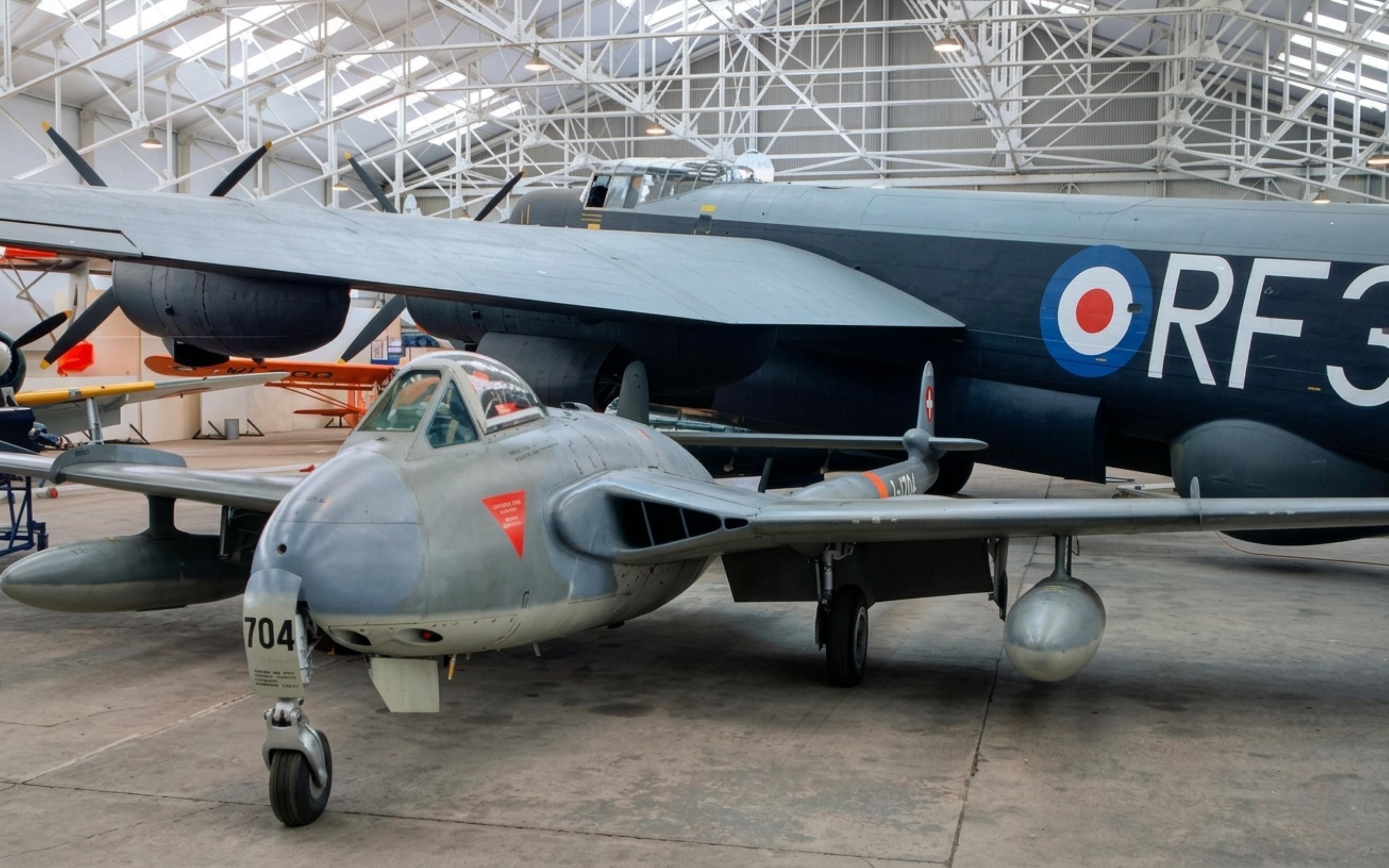 J-1704 @ EGWC - J-1704 1956 DH112 Venom FB54 SwissAF Cosford
 - by PhilR