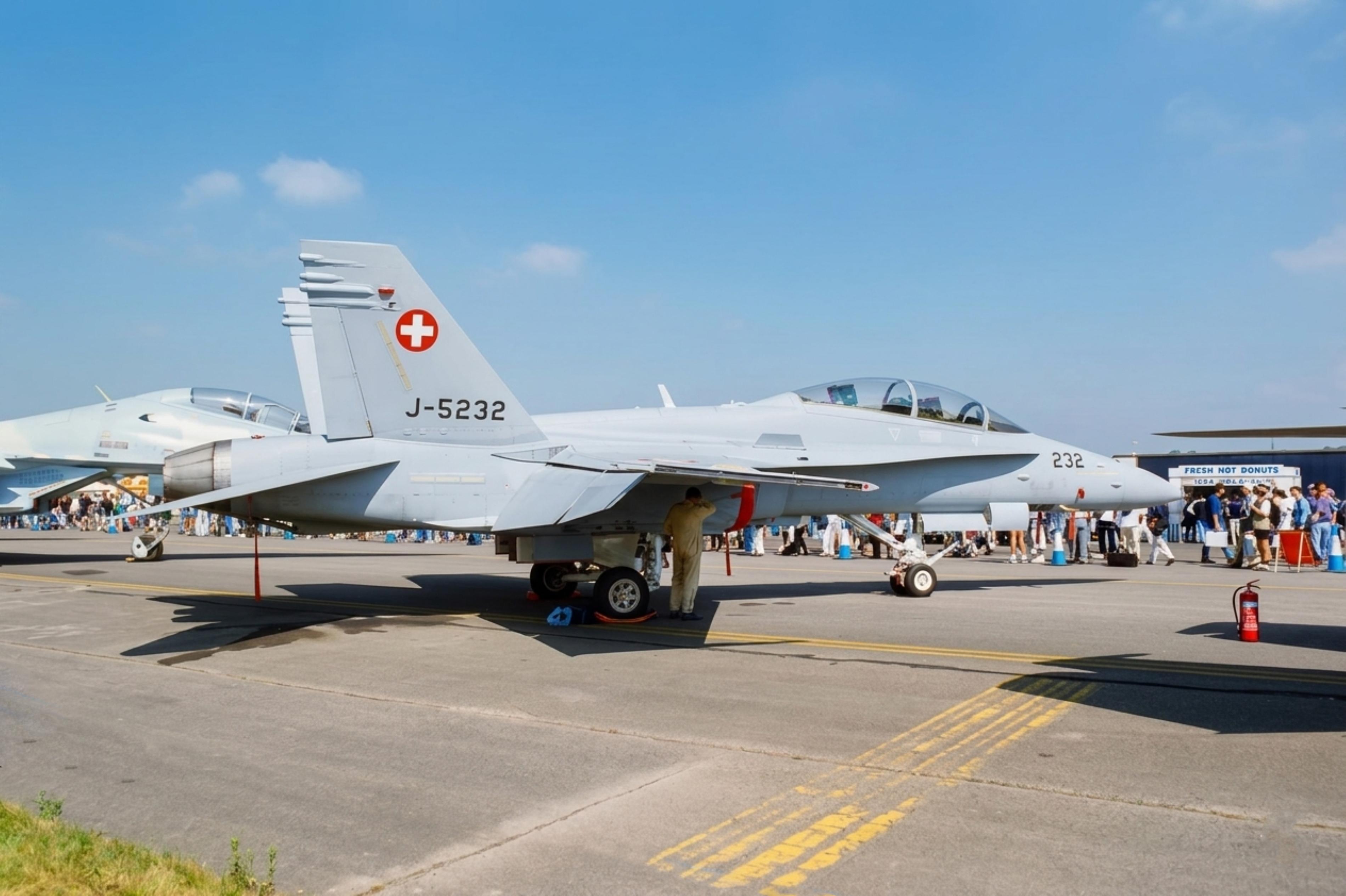 J-5232 photo, click to enlarge
