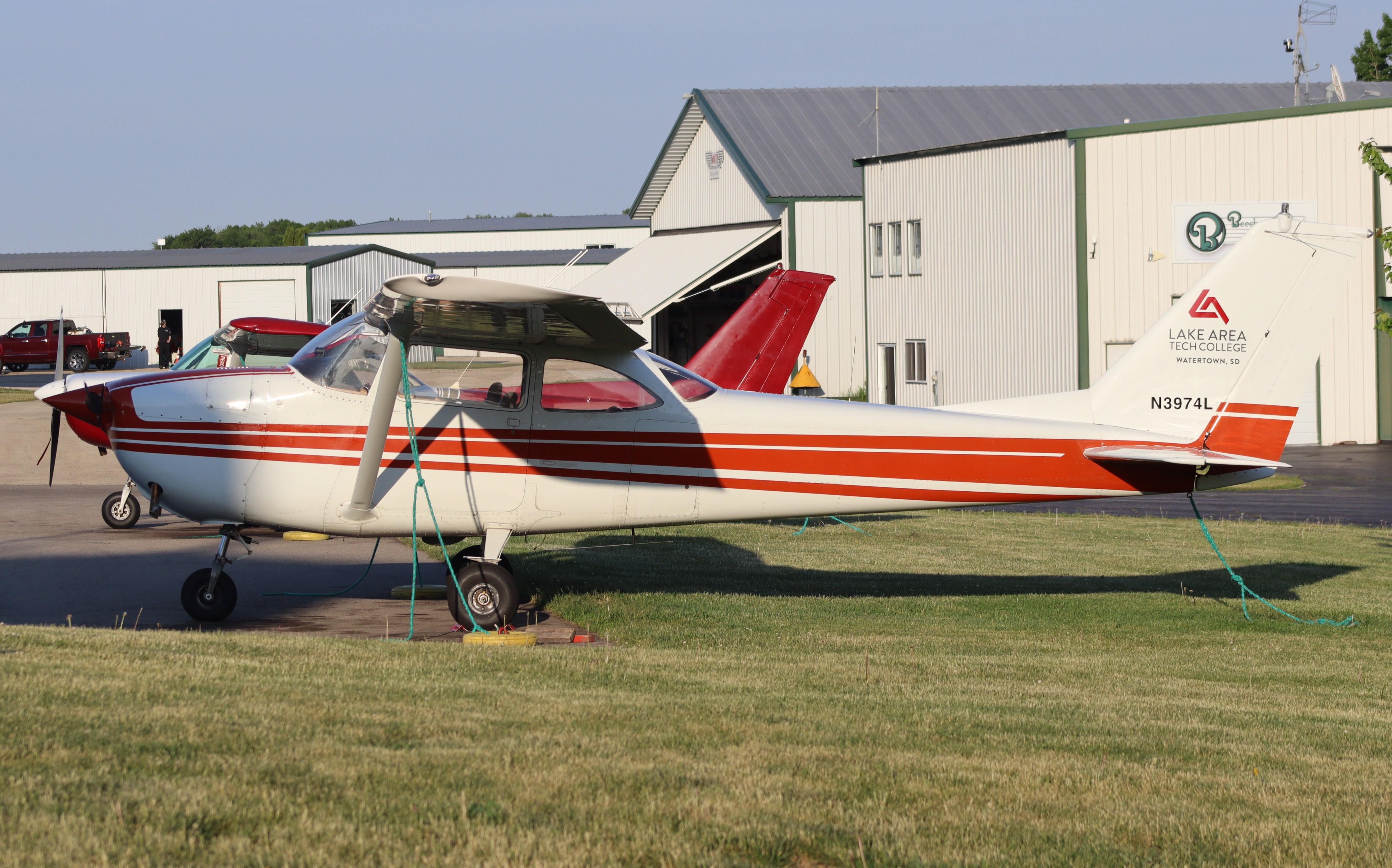 N3974L @ C77 - Cessna 172G - by MarkPasqualino