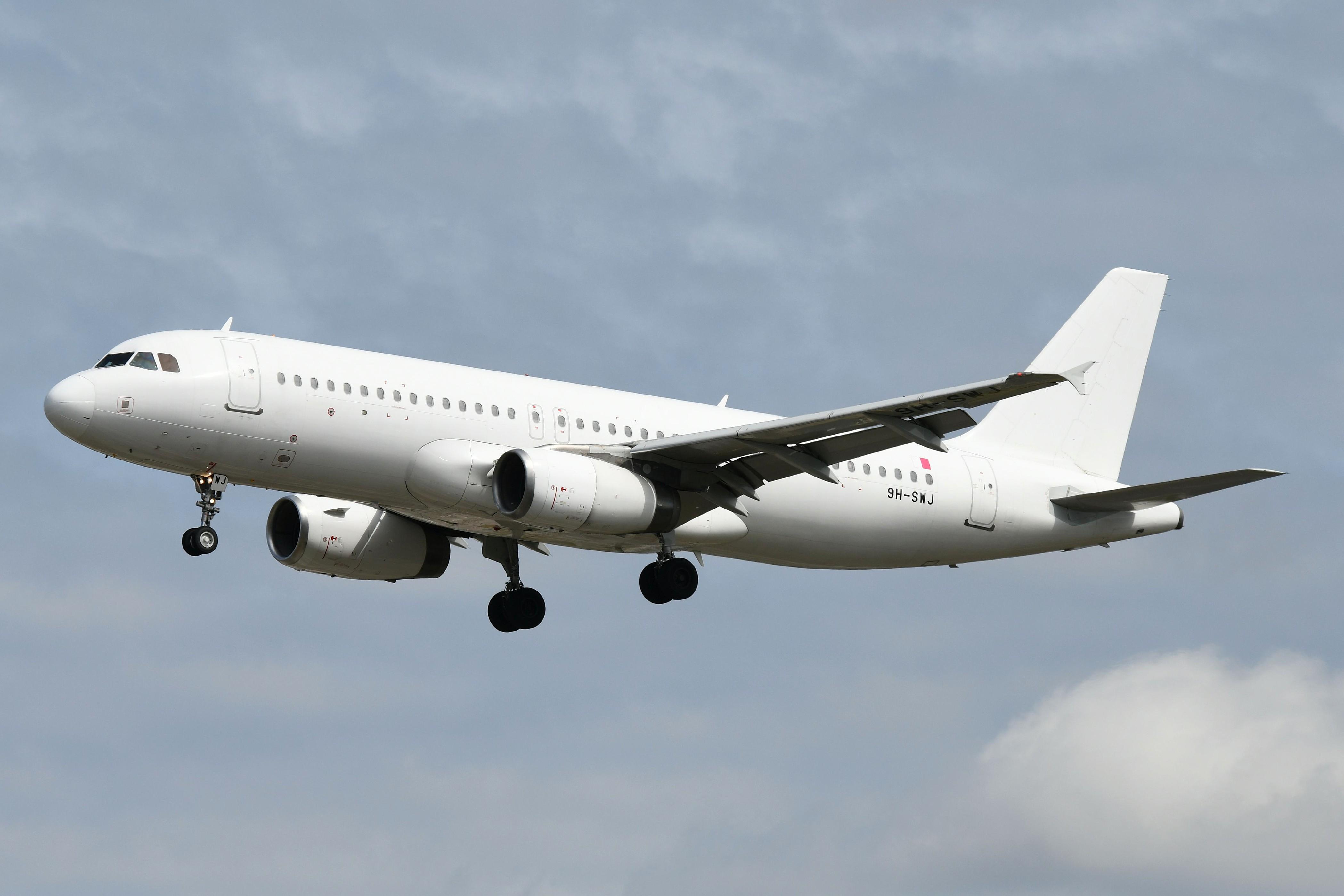 9H-SWJ @ EDDF - Avion Express Malta A320  - by FerryPNL