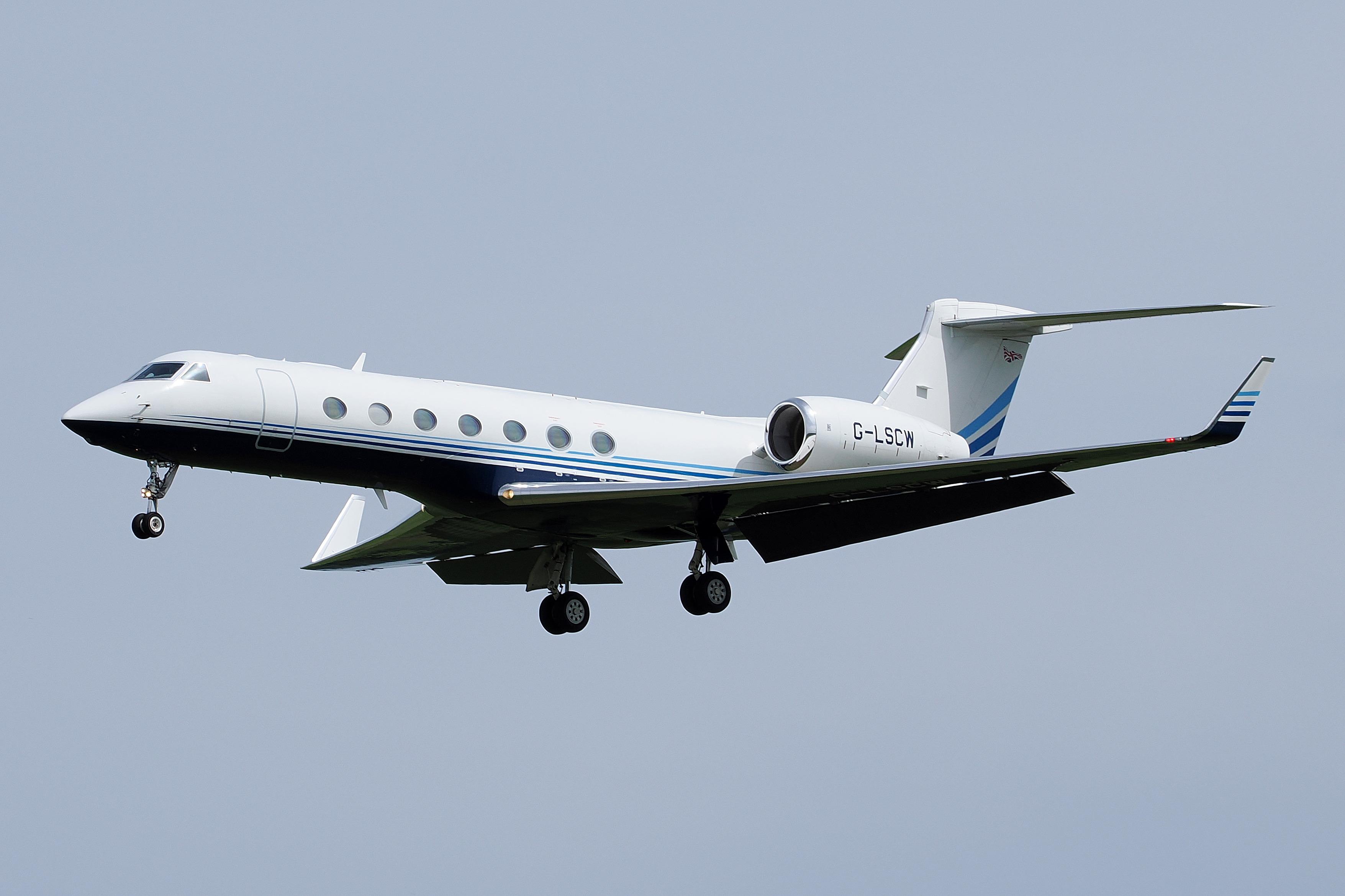 G-LSCW photo, click to enlarge