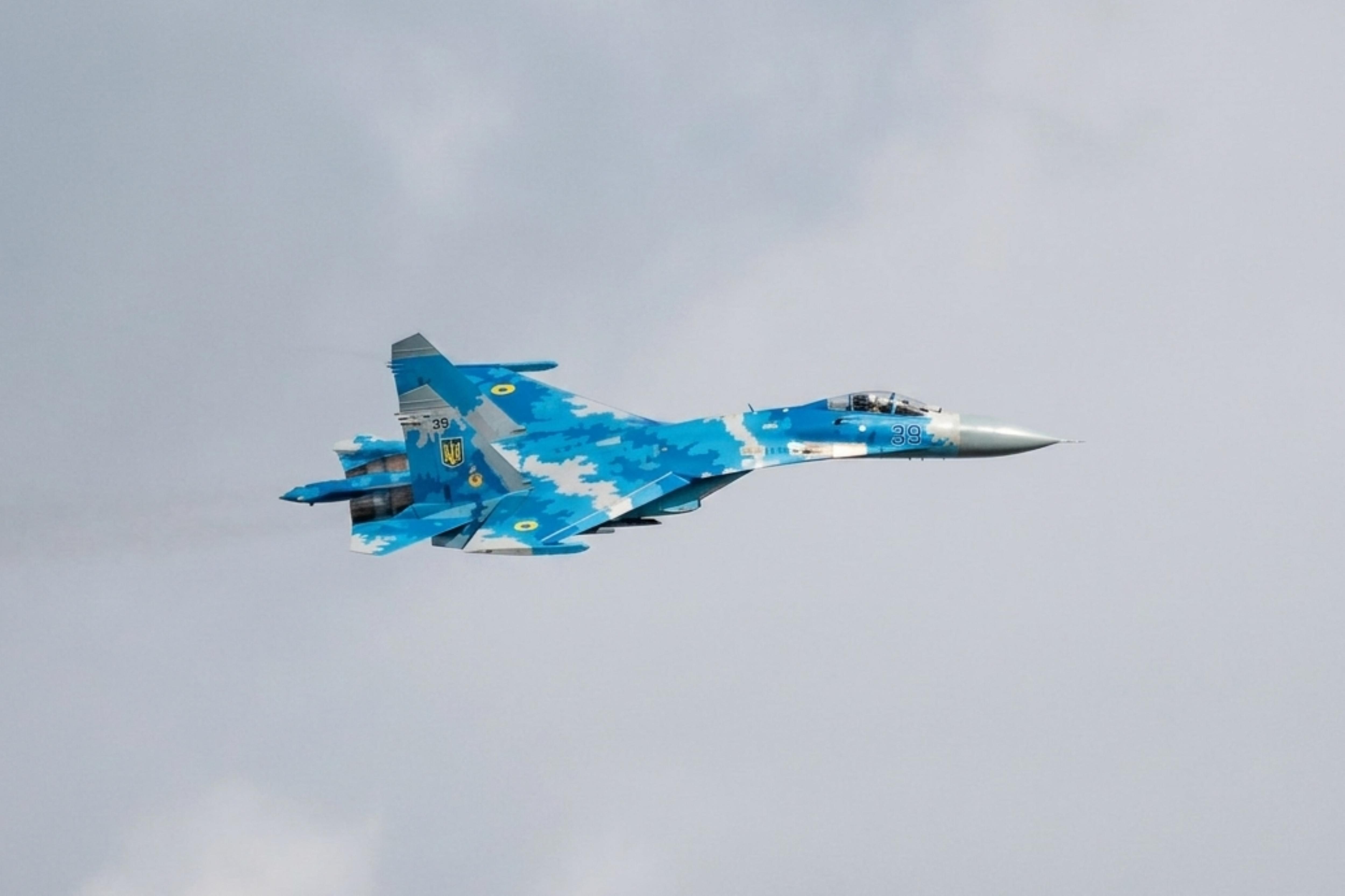 39 BLUE photo, click to enlarge