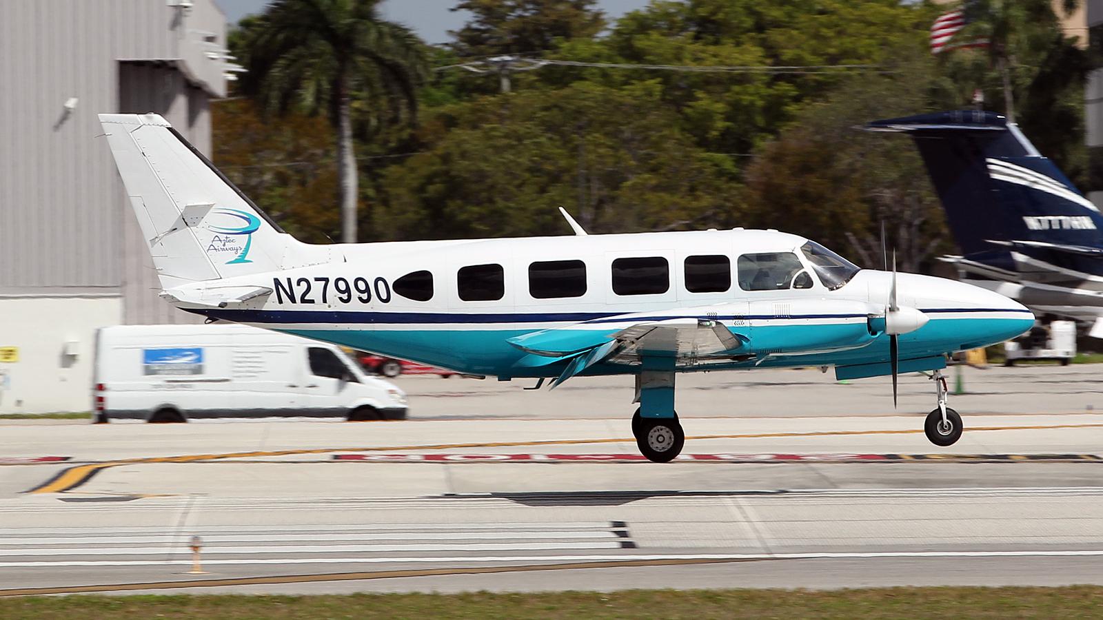 C-GEZJ photo, click to enlarge