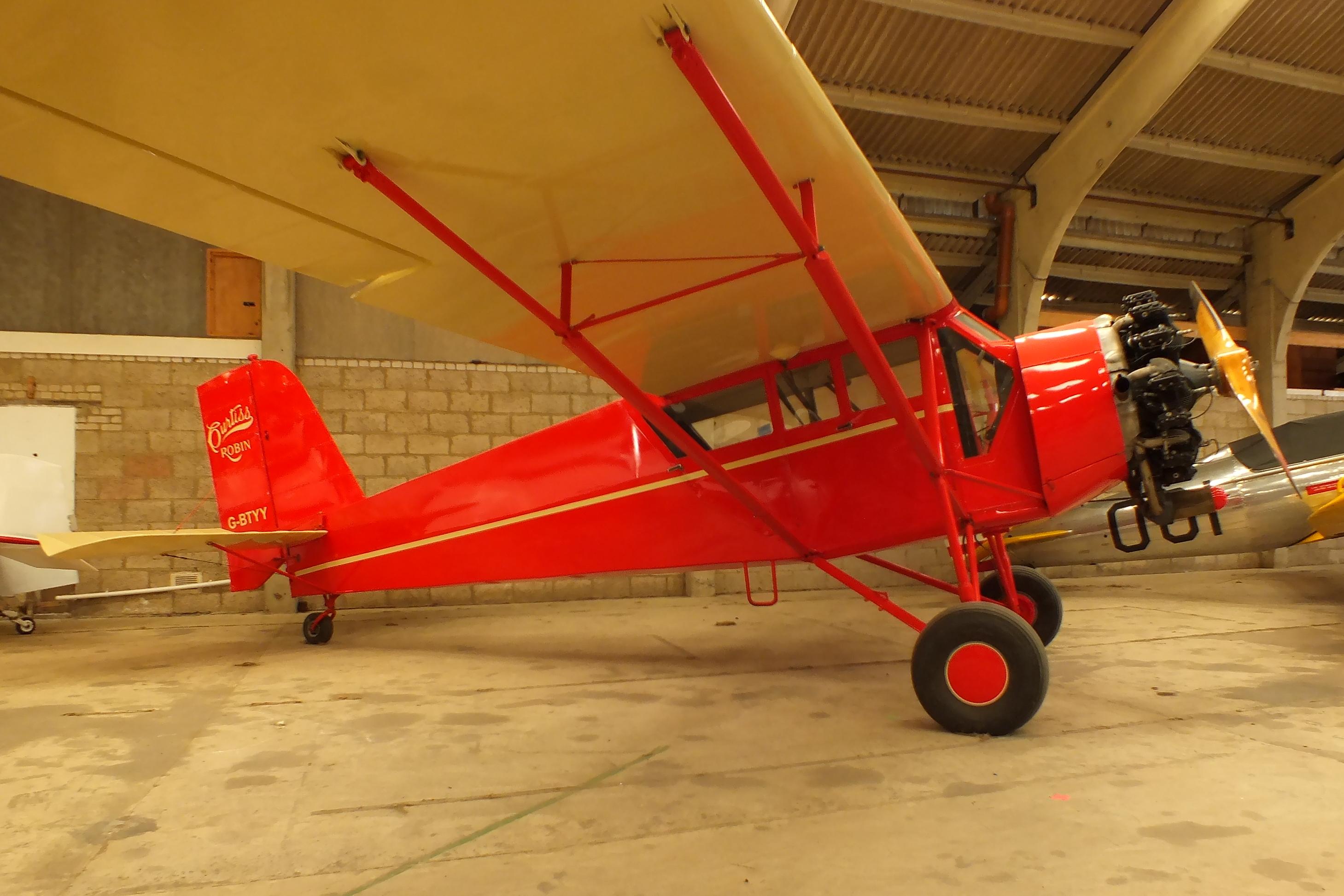 G-BTYY photo, click to enlarge