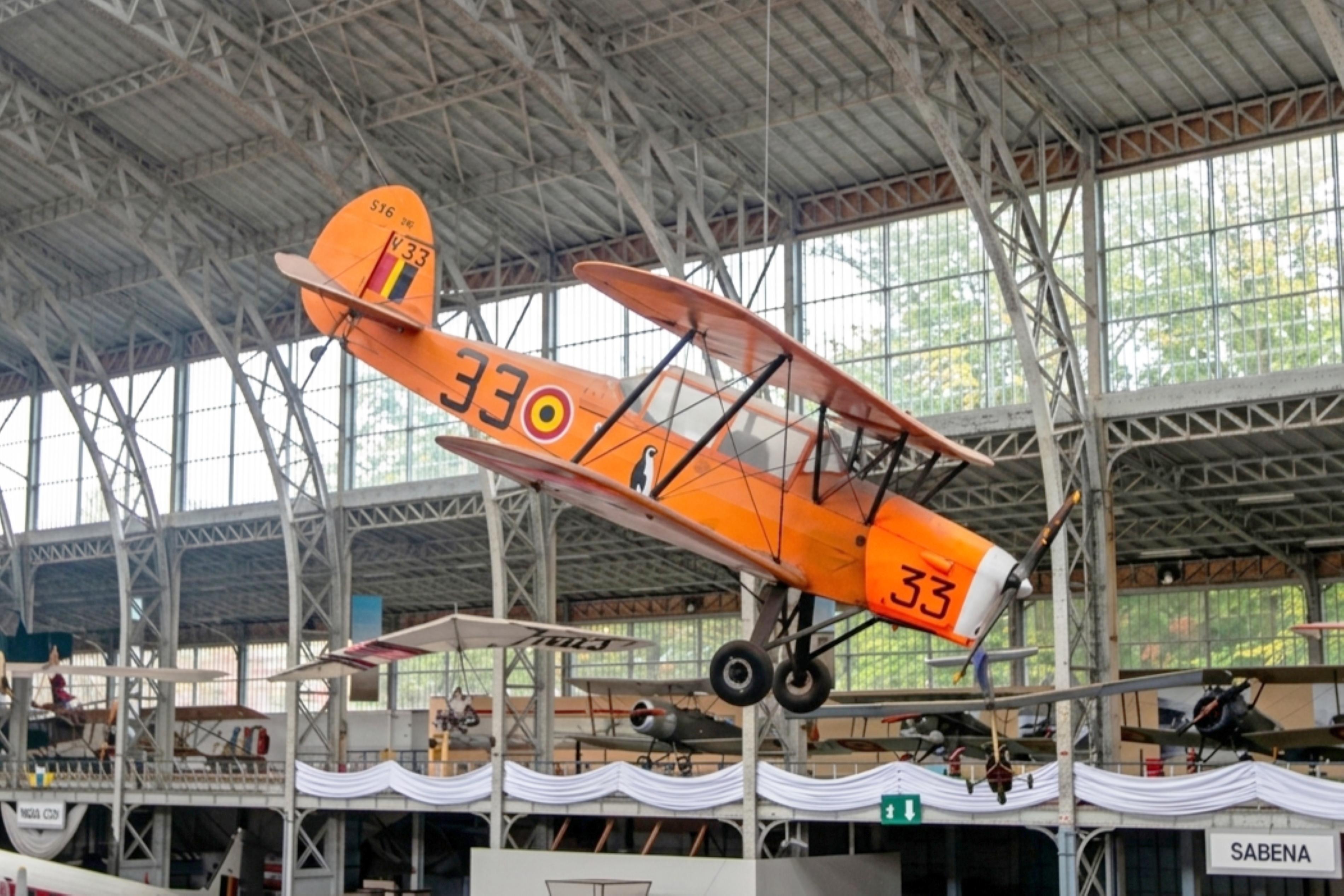 V-33 photo, click to enlarge