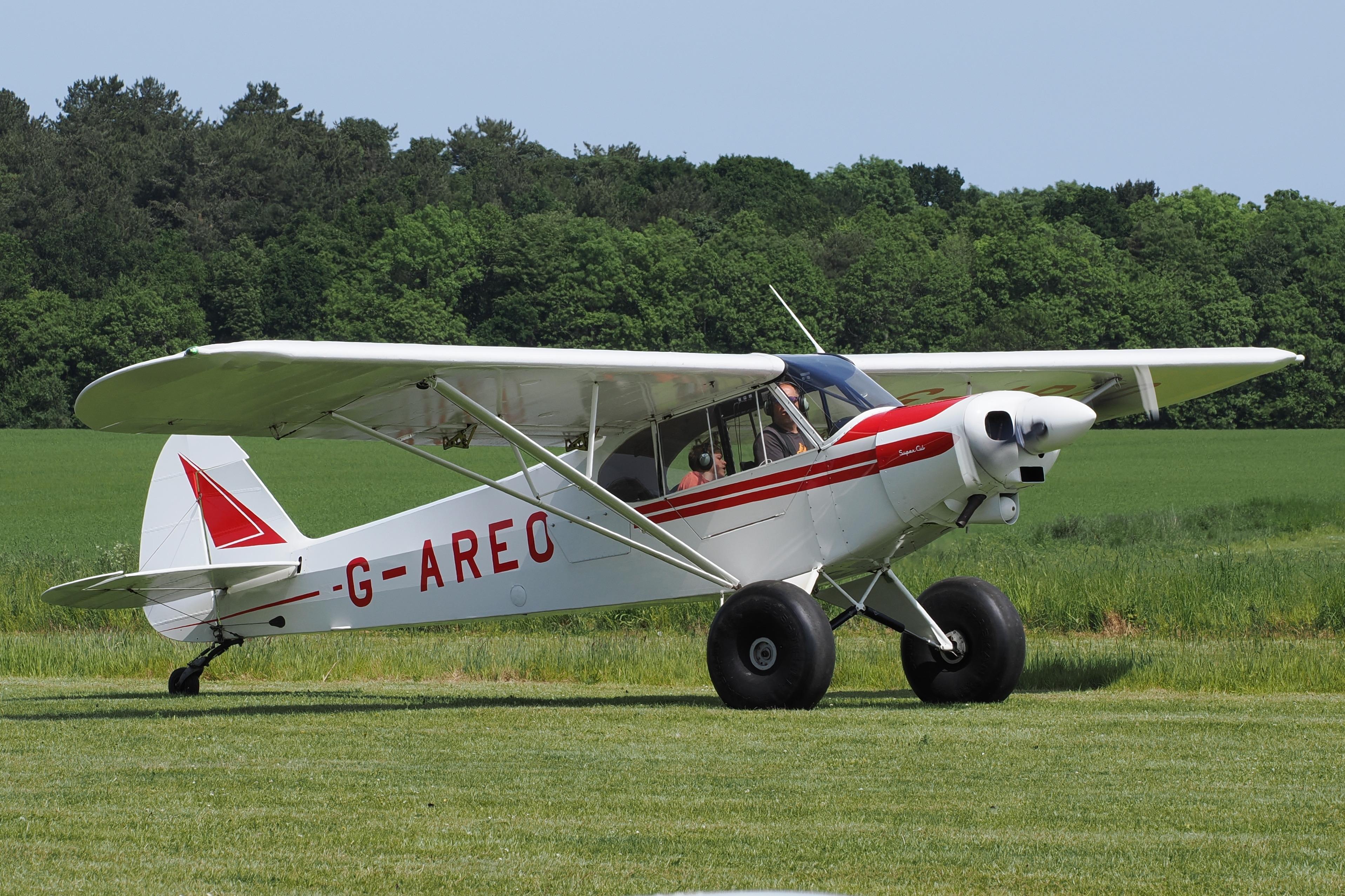 G-AREO photo, click to enlarge