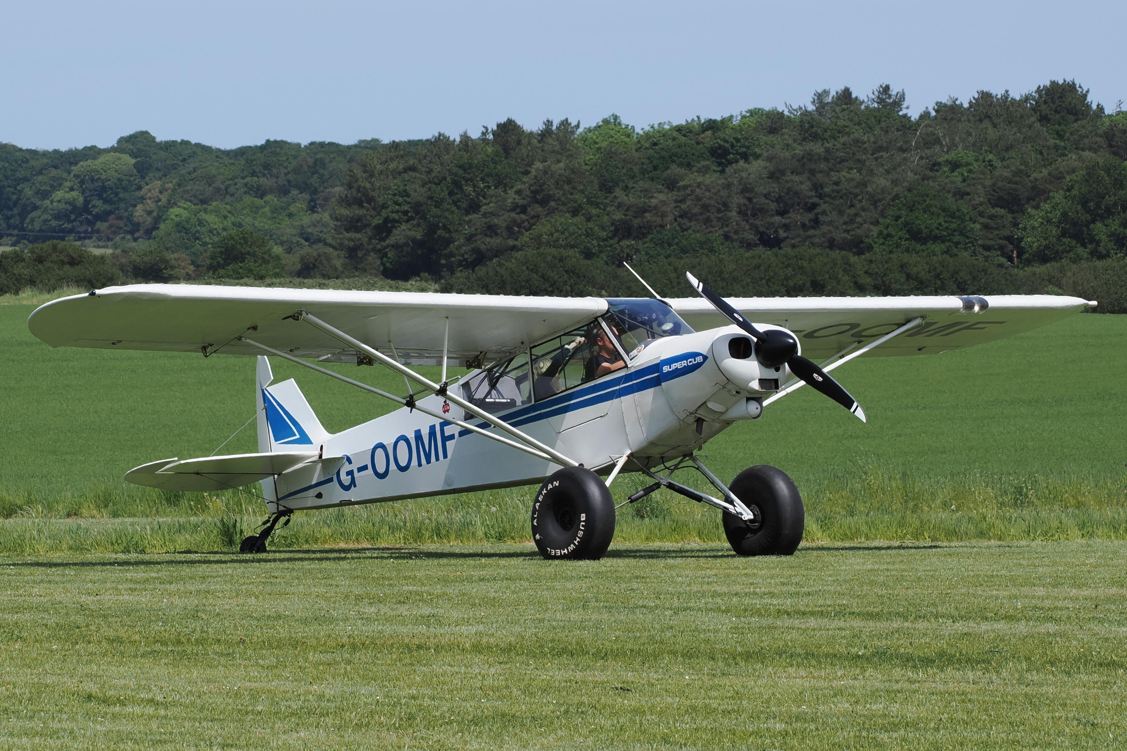 G-OOMF @ X3CX - Just landed at Northrepps. - by Graham Reeve