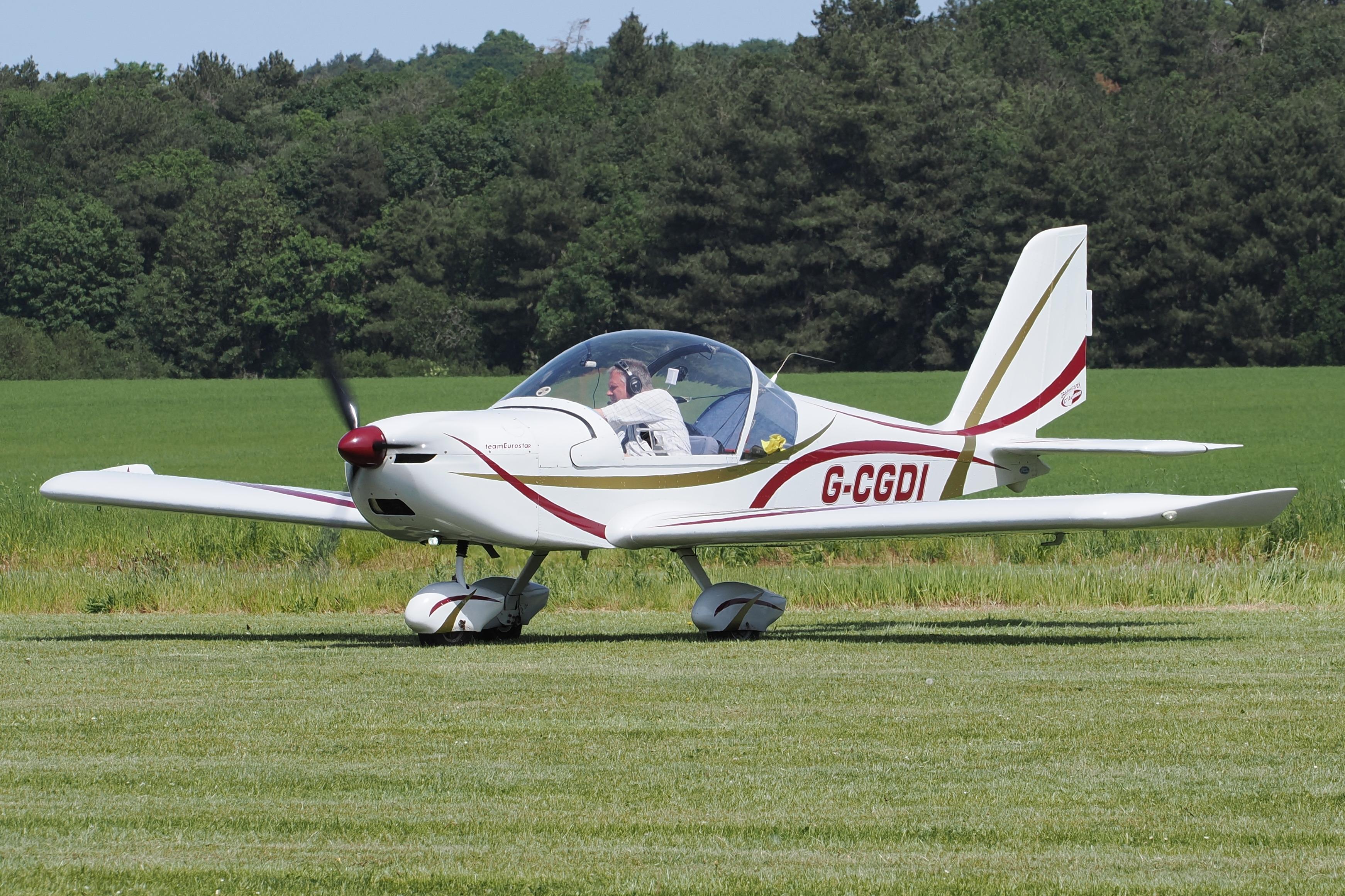 G-CGDI @ X3CX - Just landed at Northrepps. - by Graham Reeve