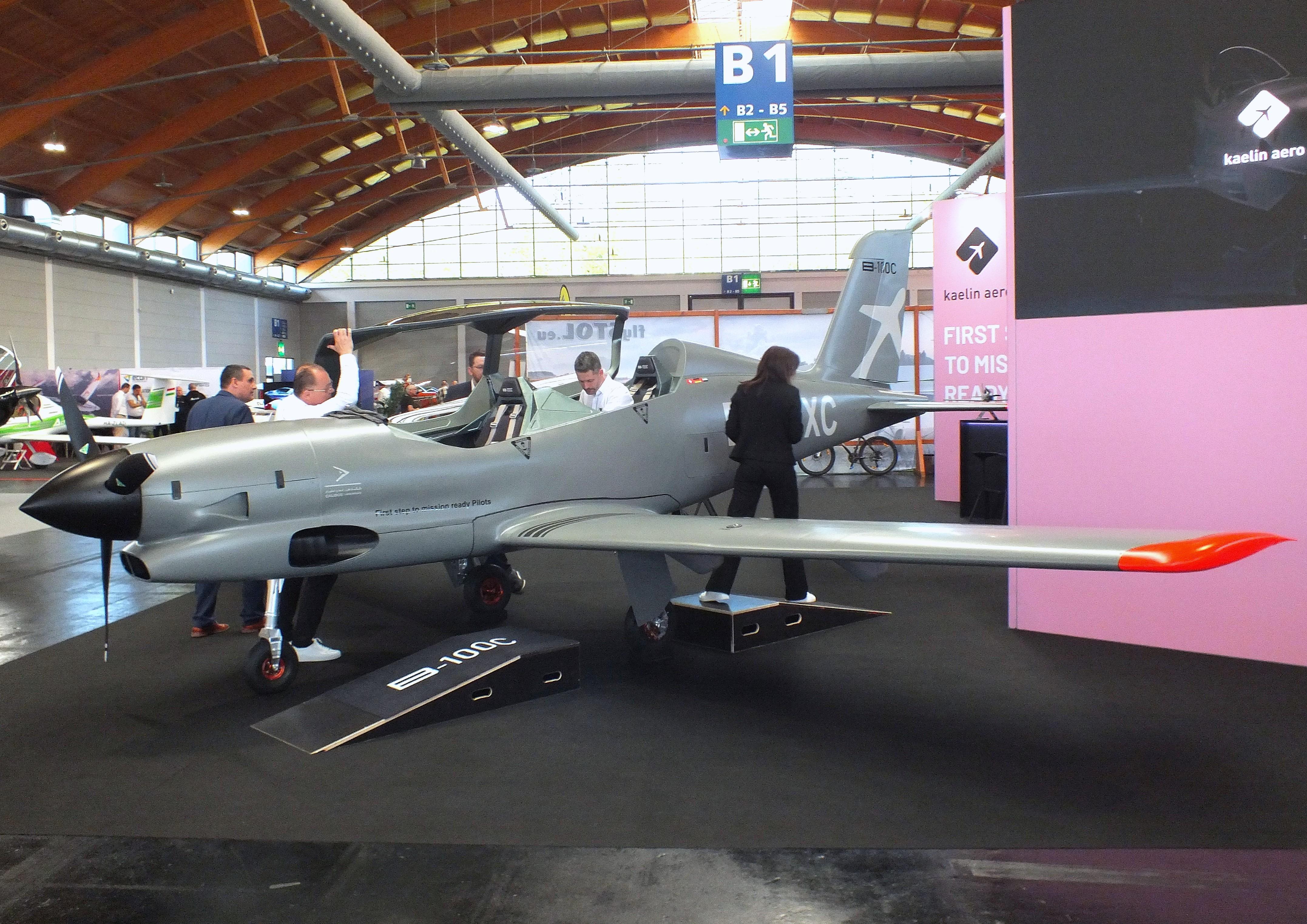 D-MKXC photo, click to enlarge
