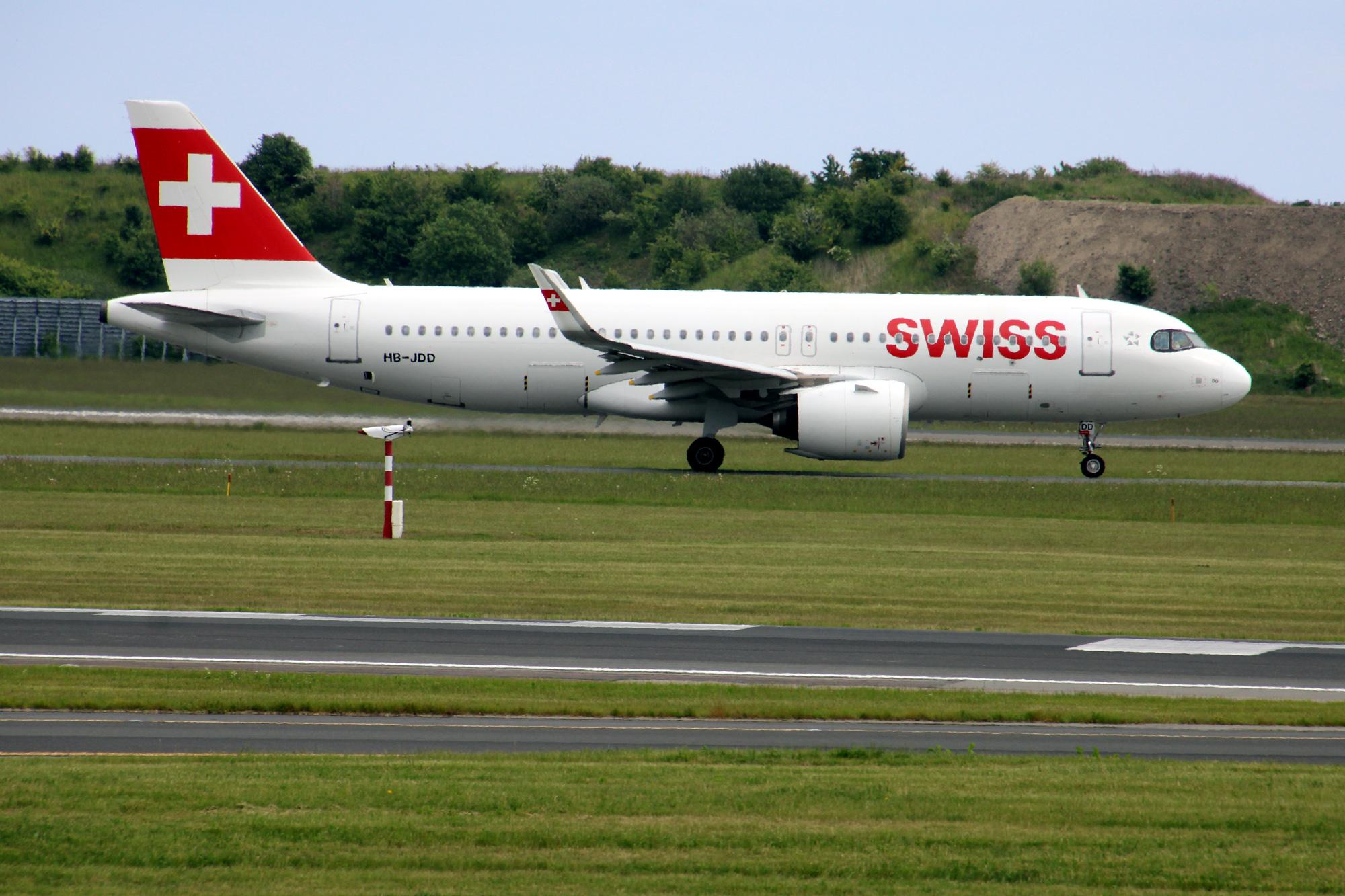 HB-JDD photo, click to enlarge