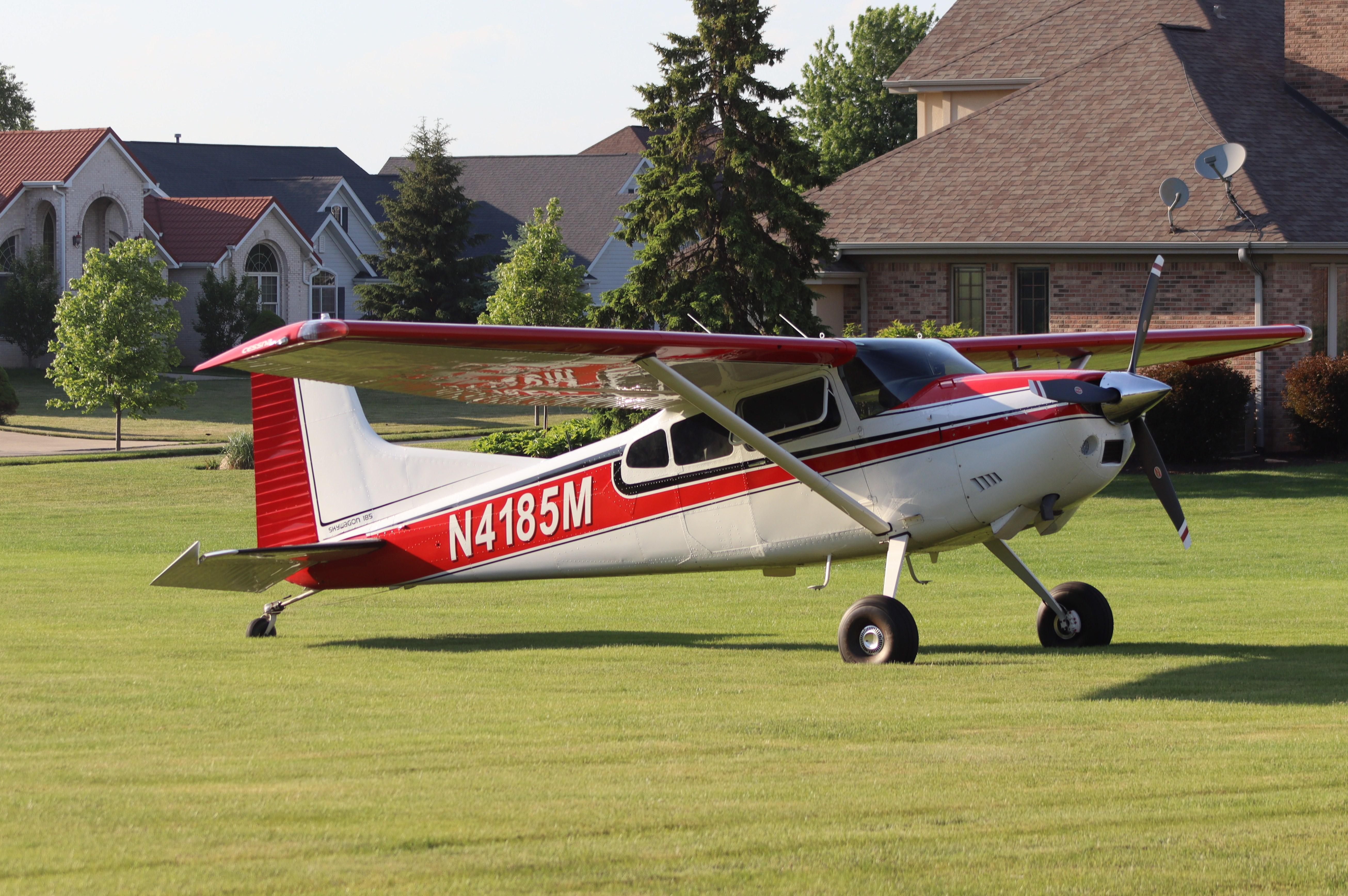 N4185M photo, click to enlarge