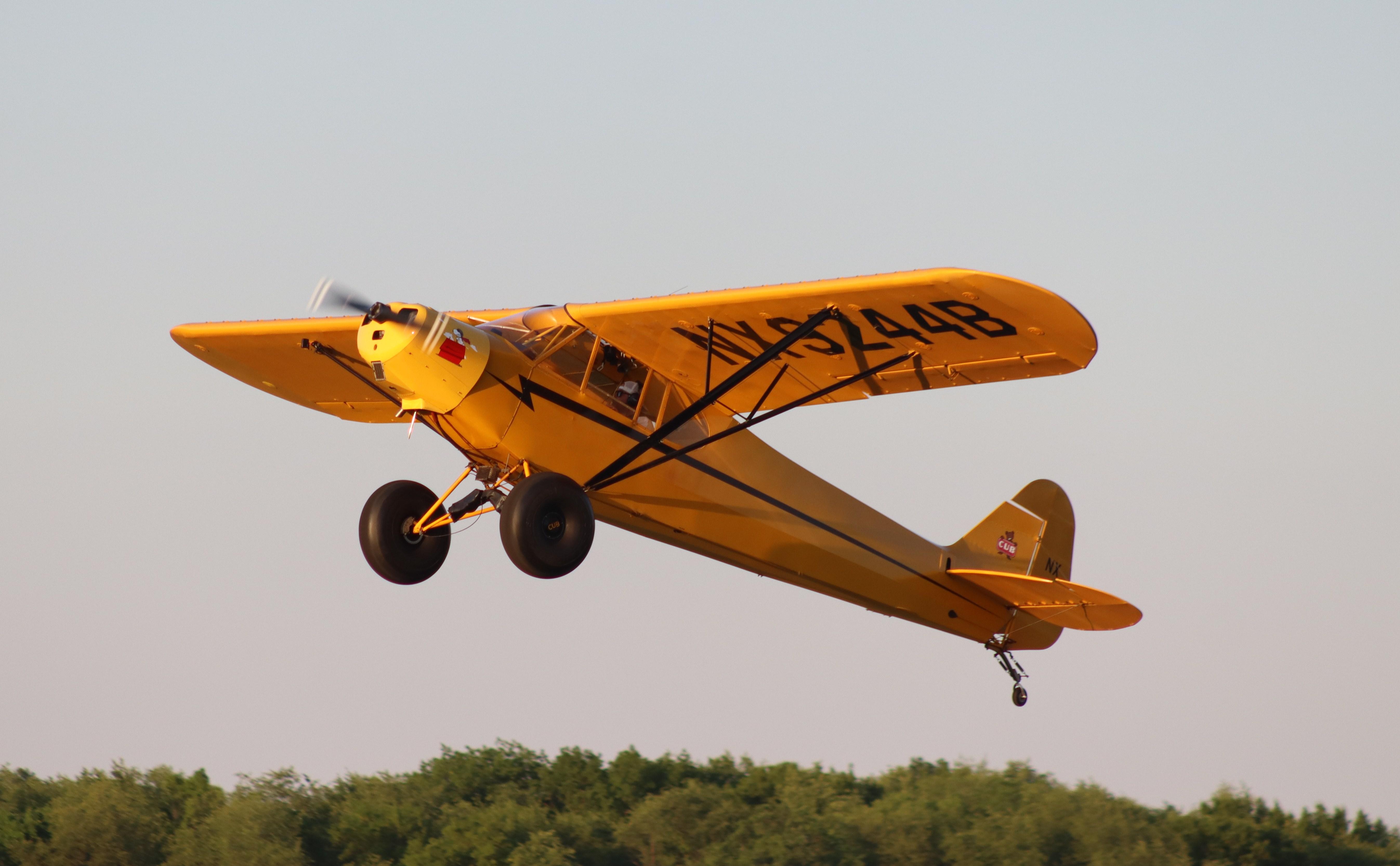 N9244B photo, click to enlarge