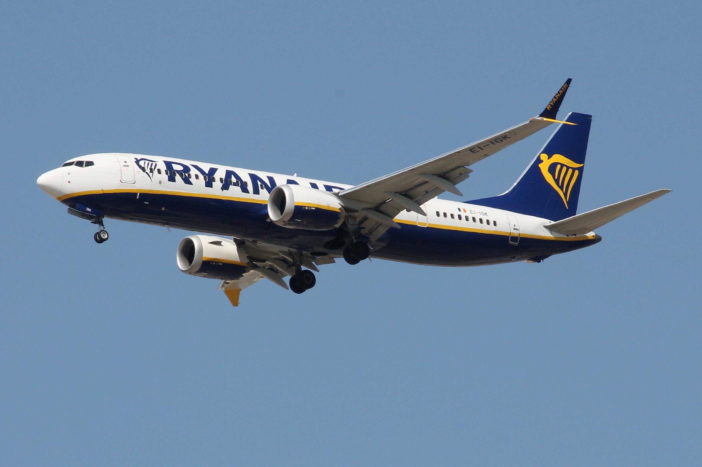 EI-IGK photo, click to enlarge