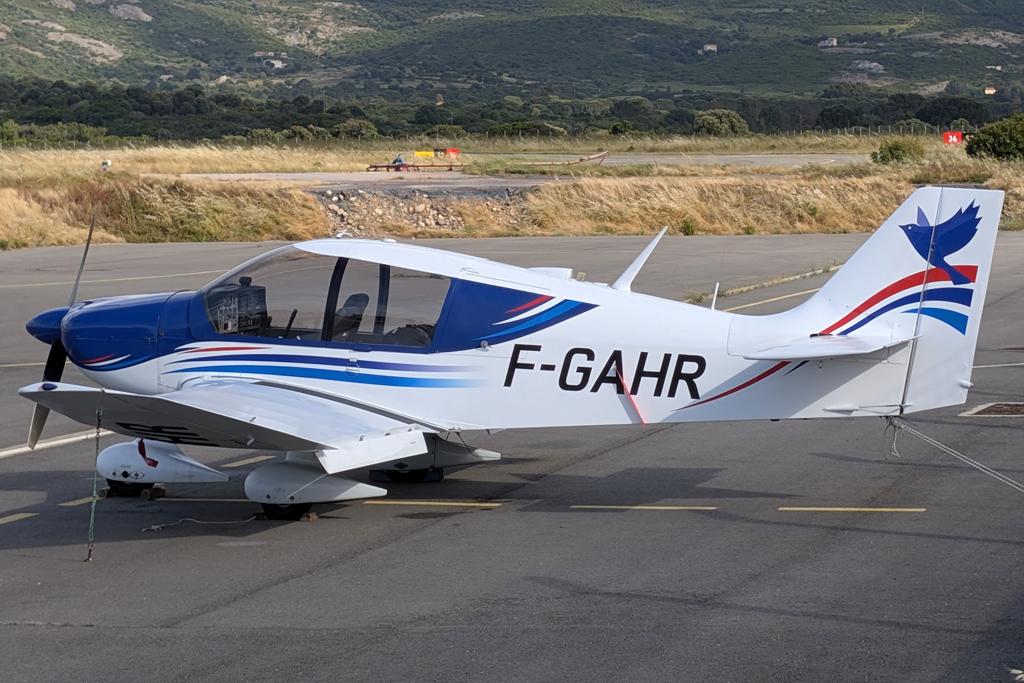 F-GAHR photo, click to enlarge