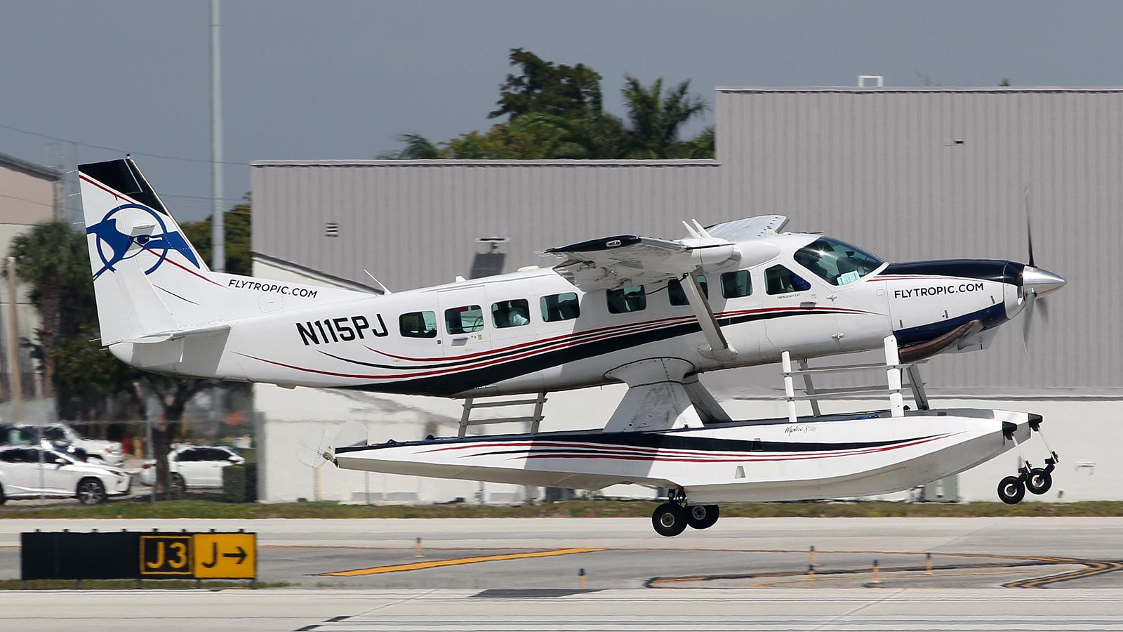 N986JB photo, click to enlarge