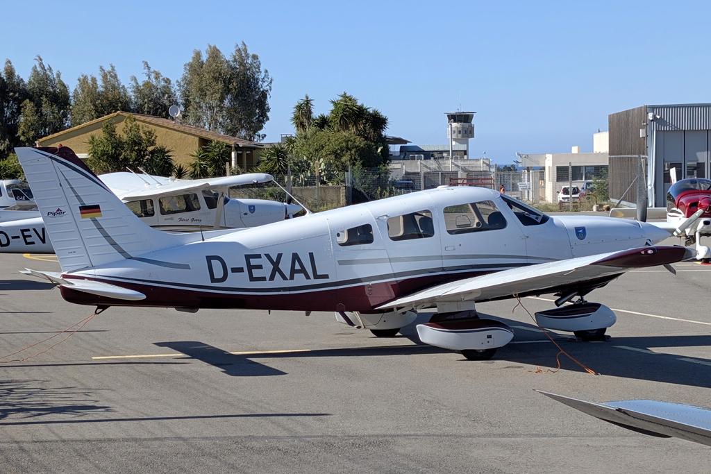 D-EXAL photo, click to enlarge