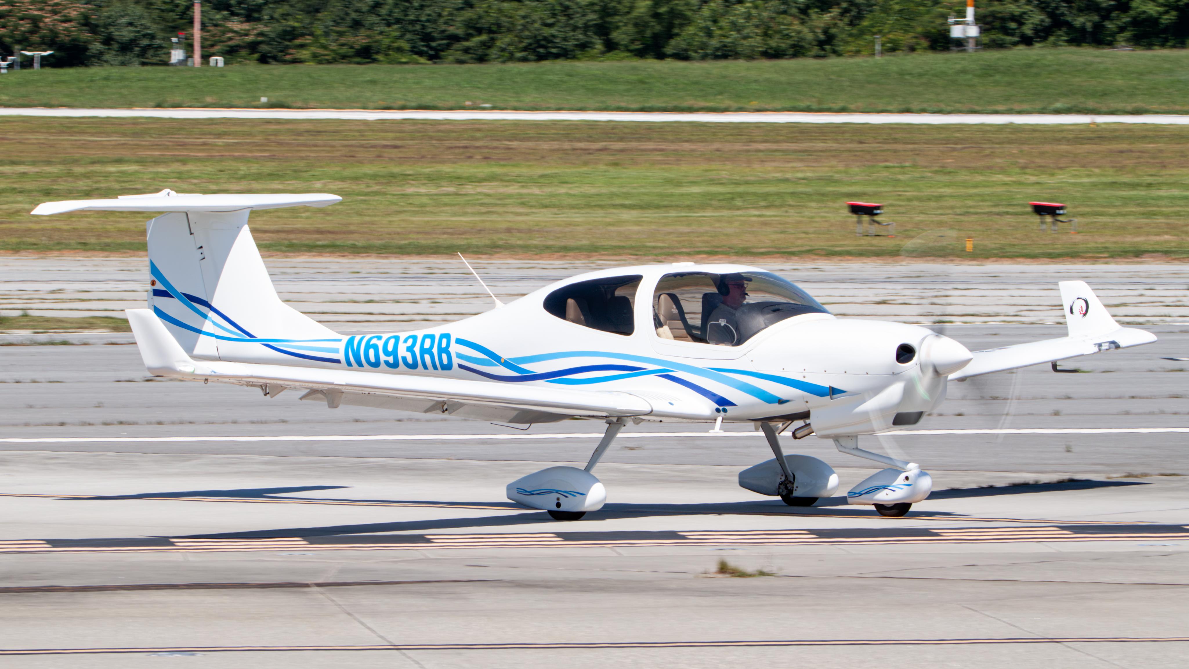 N4722P photo, click to enlarge