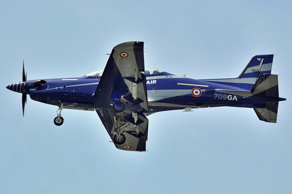 709-GA photo, click to enlarge